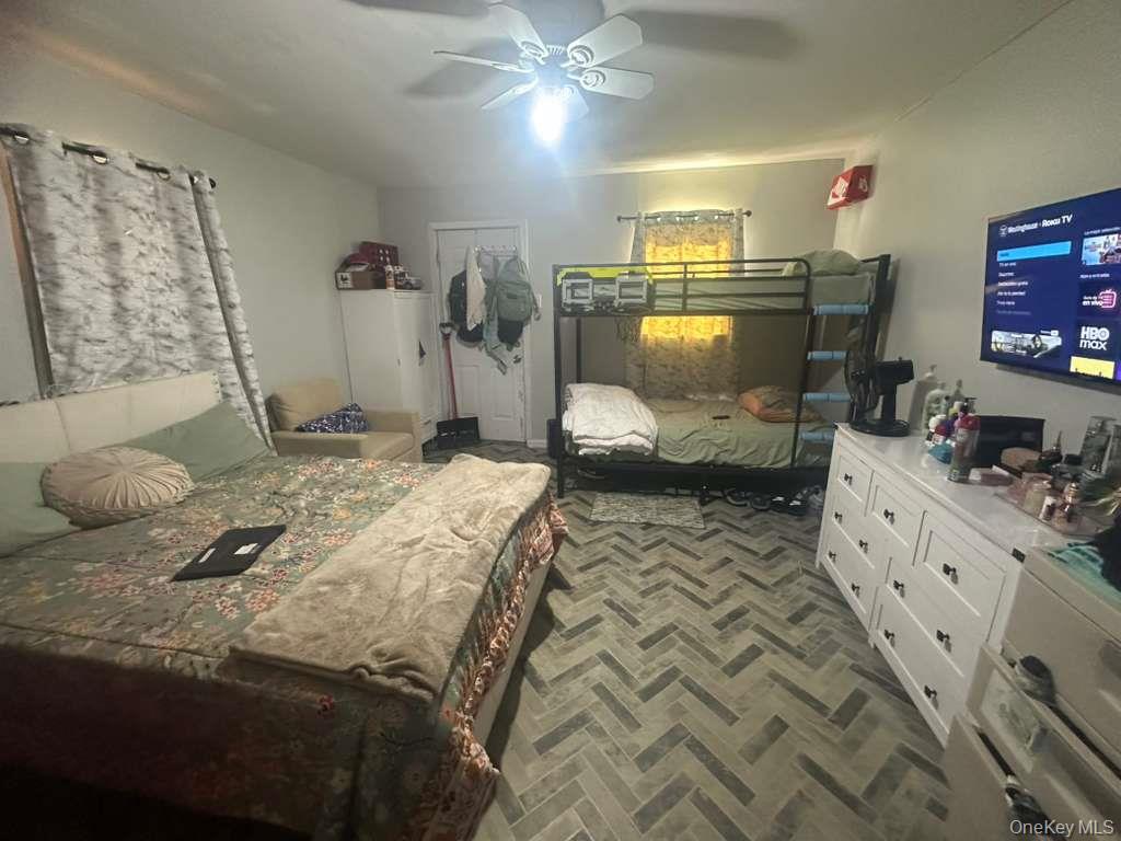 24 Pratt Street – For Sale photo 9