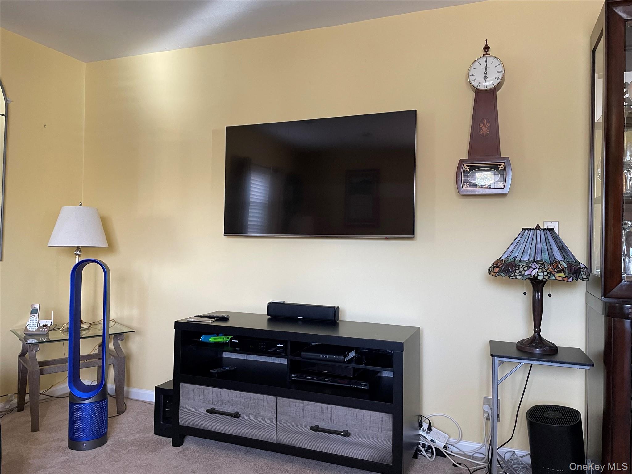 127-1 South Highland Avenue, Unit B3 photo 12