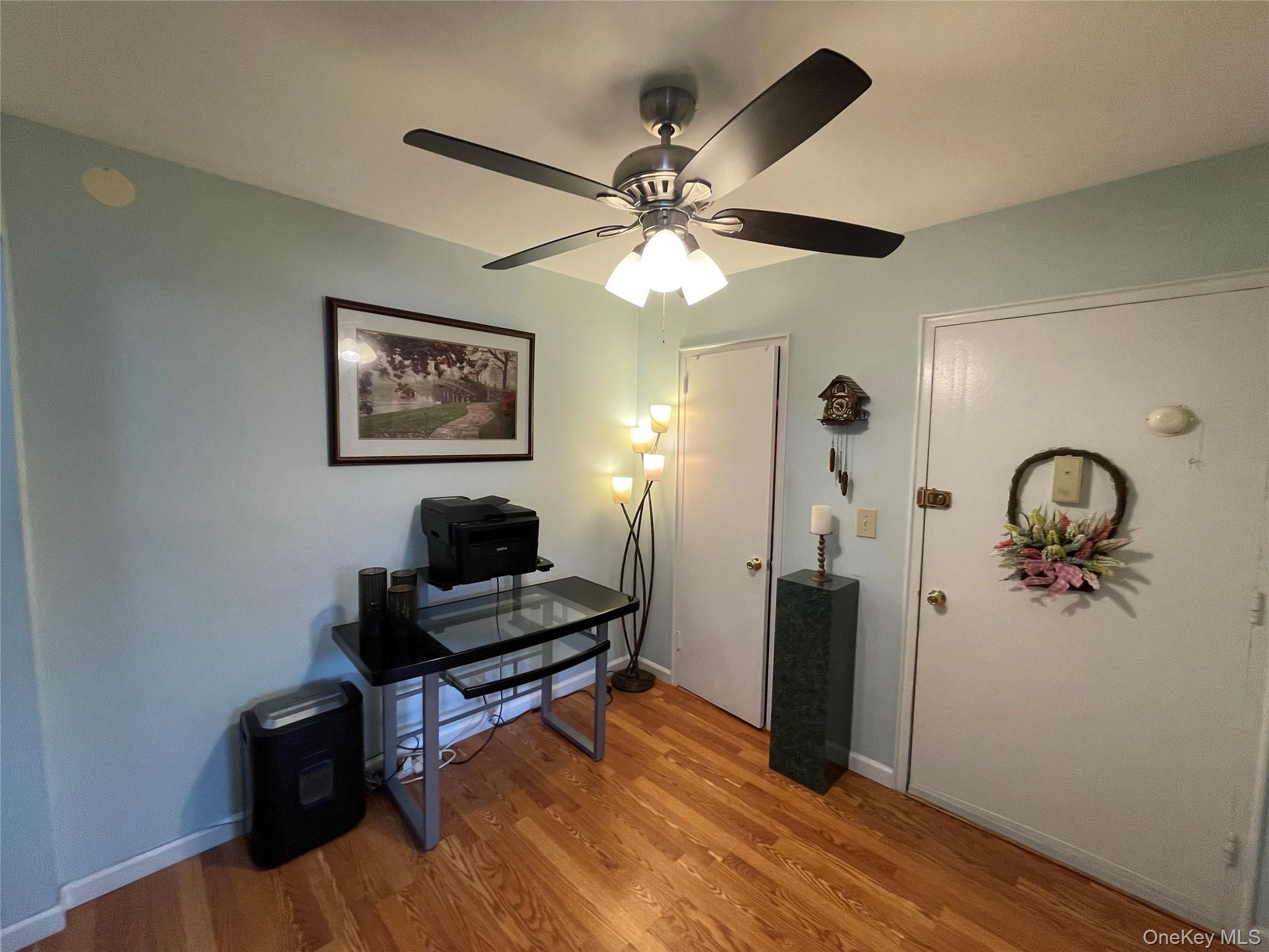 127-1 South Highland Avenue, Unit B3 photo 3