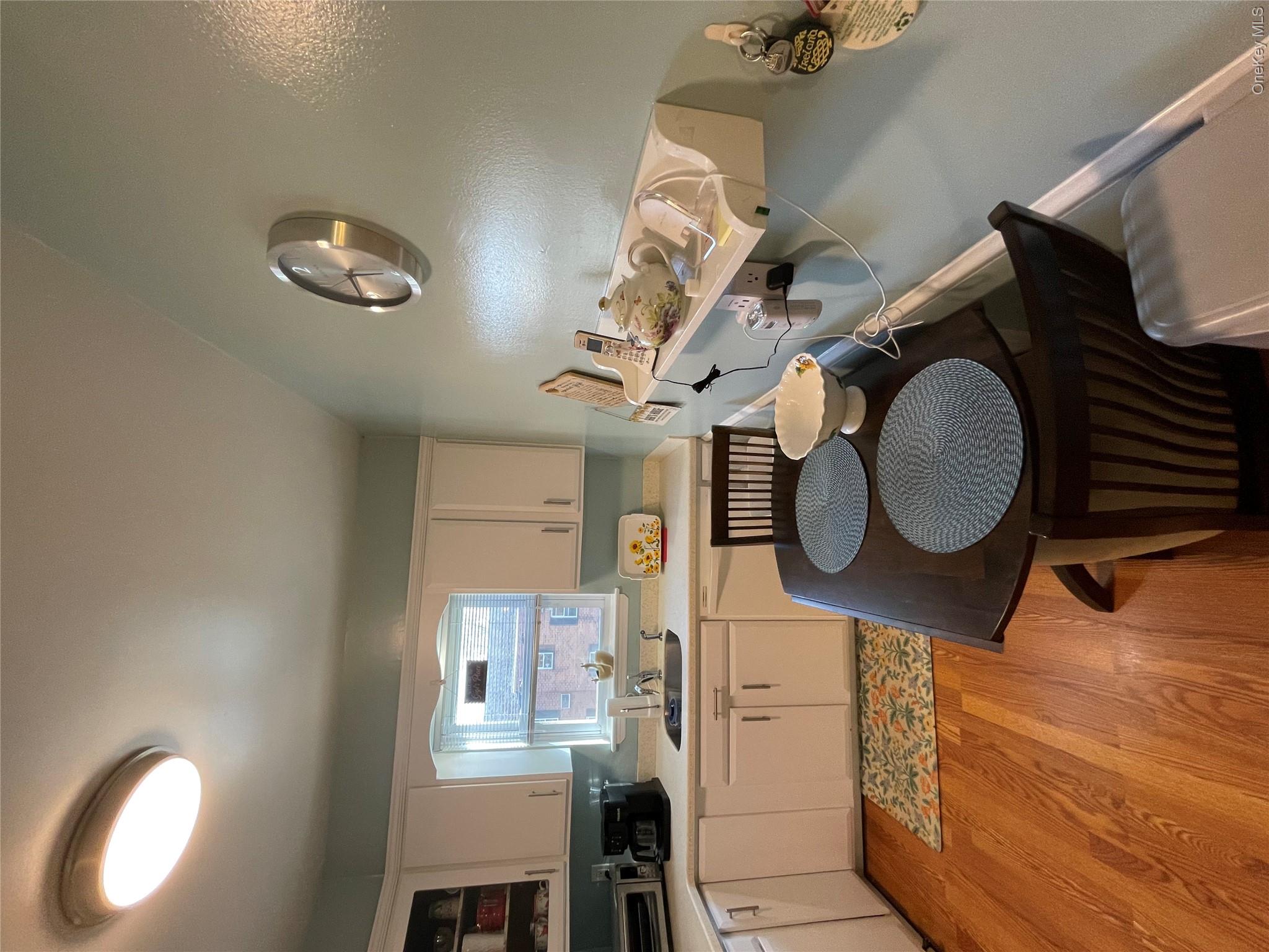 127-1 South Highland Avenue, Unit B3 photo 6