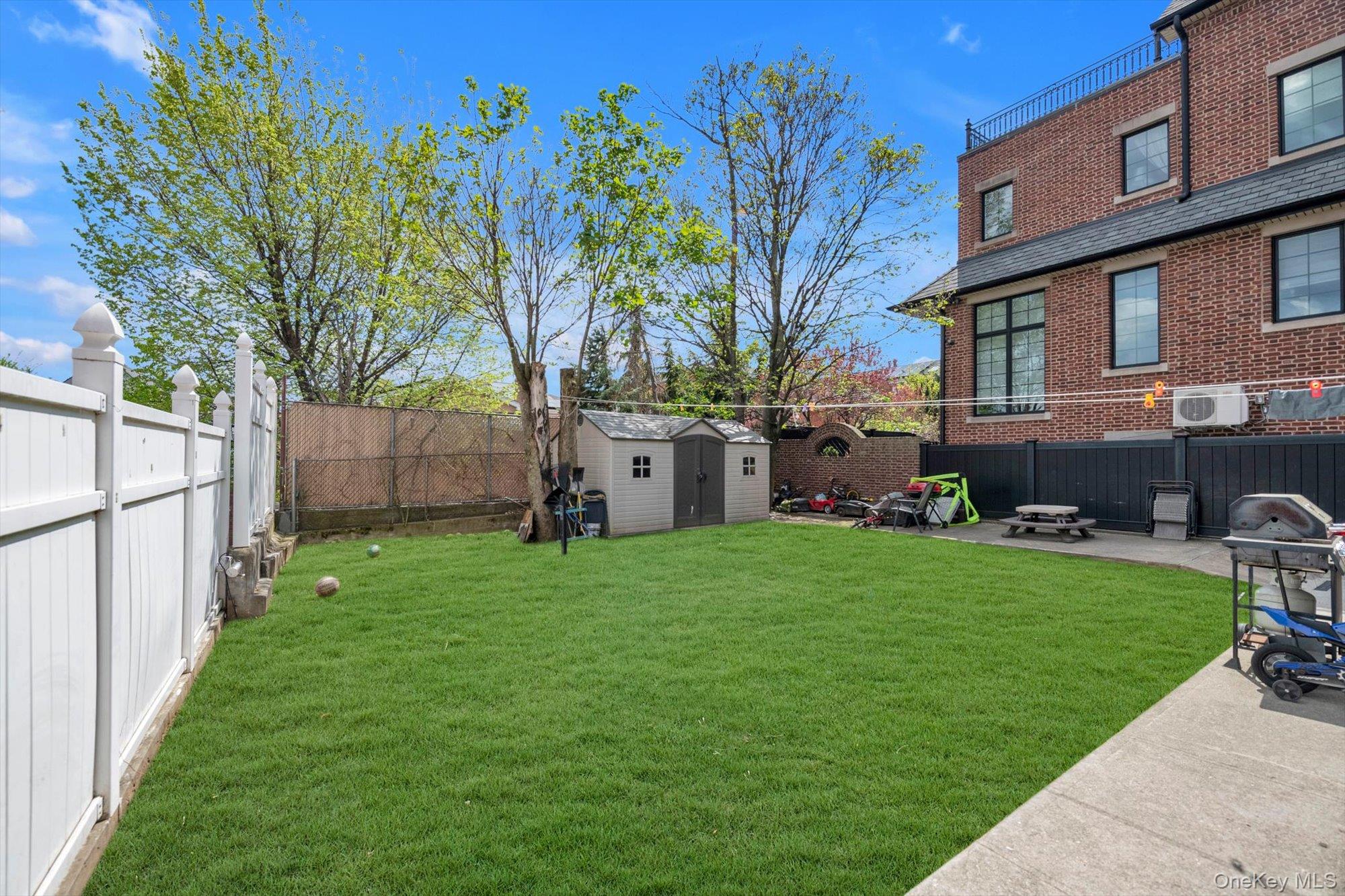 20-49 49th Street – For Sale photo 22