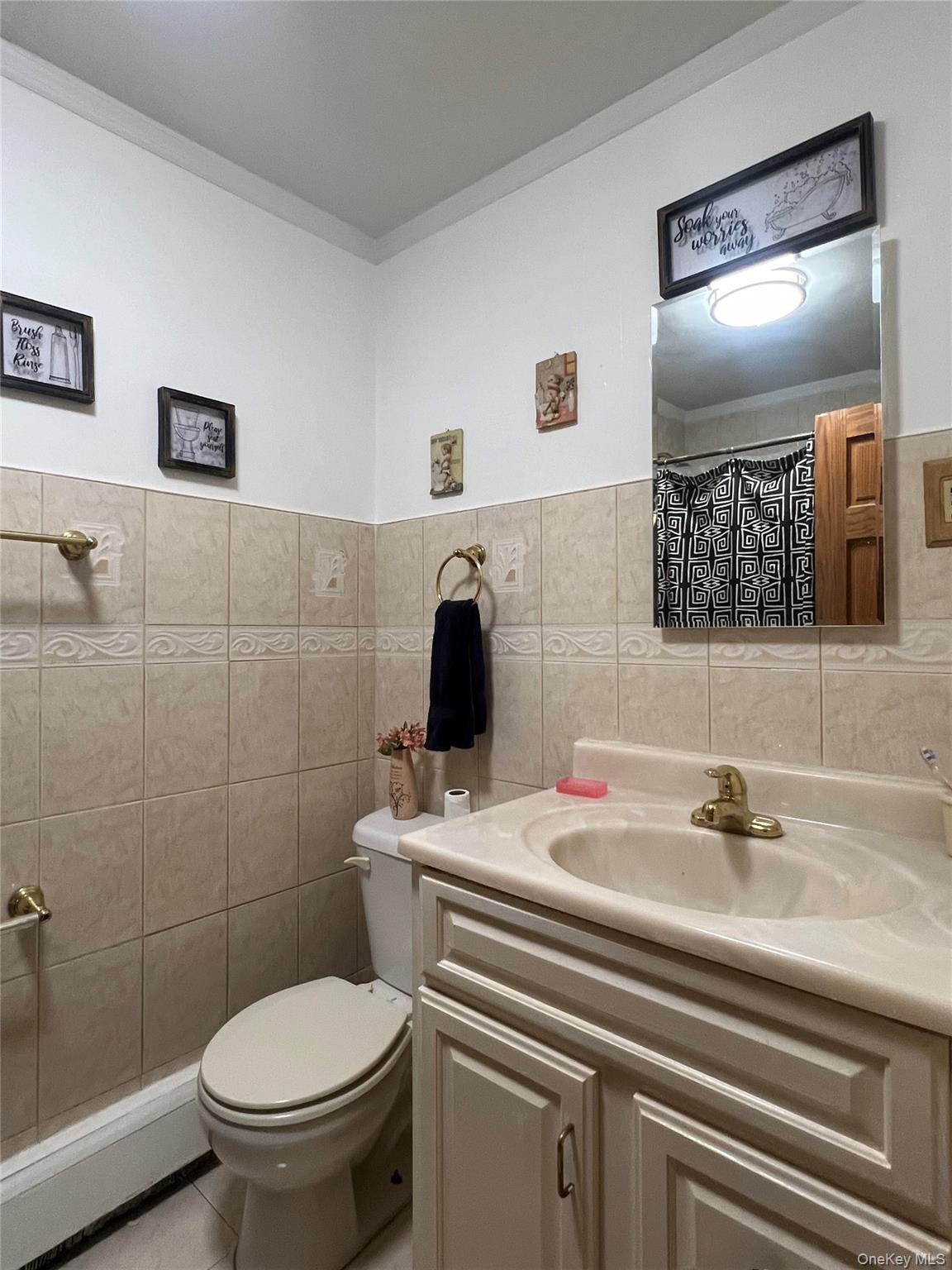 94-36 45th Avenue – For Sale photo 3