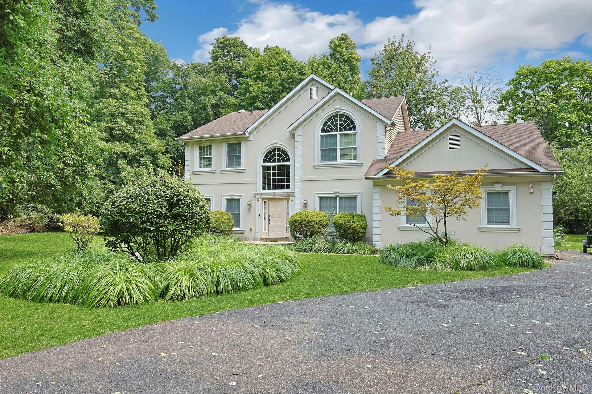 92 Scotland Hill Road – For Sale