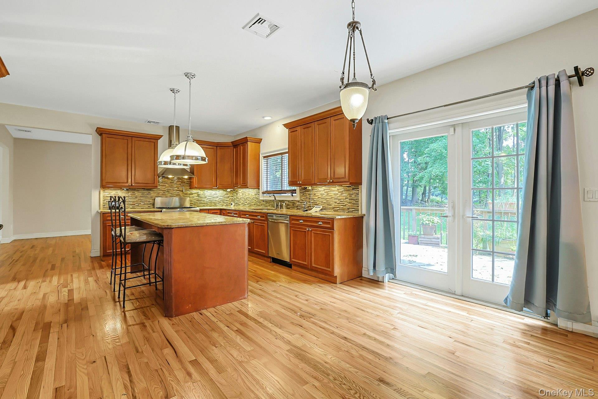 92 Scotland Hill Road – For Sale photo 4