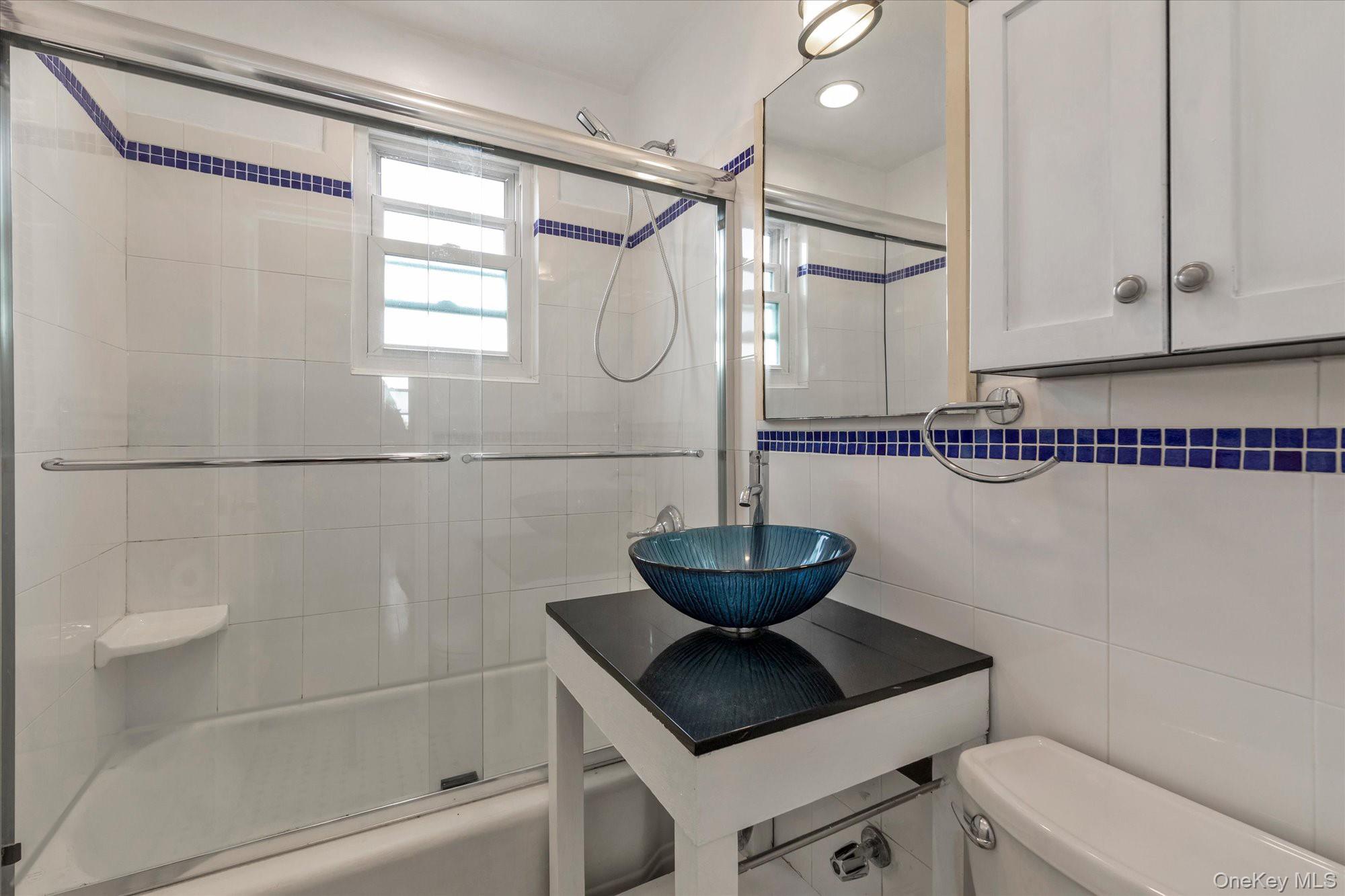 275 Maple Avenue, Unit D6 photo 13