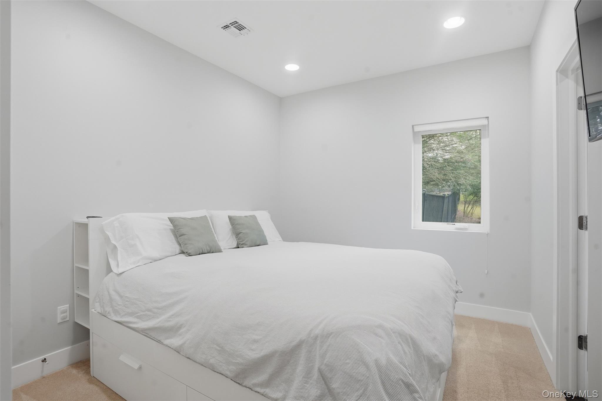 35 Serenity Lane – For Sale photo 18