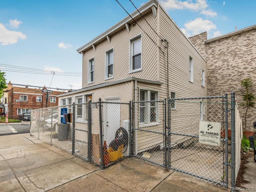 1218 Havemeyer Avenue – For Sale photo 2
