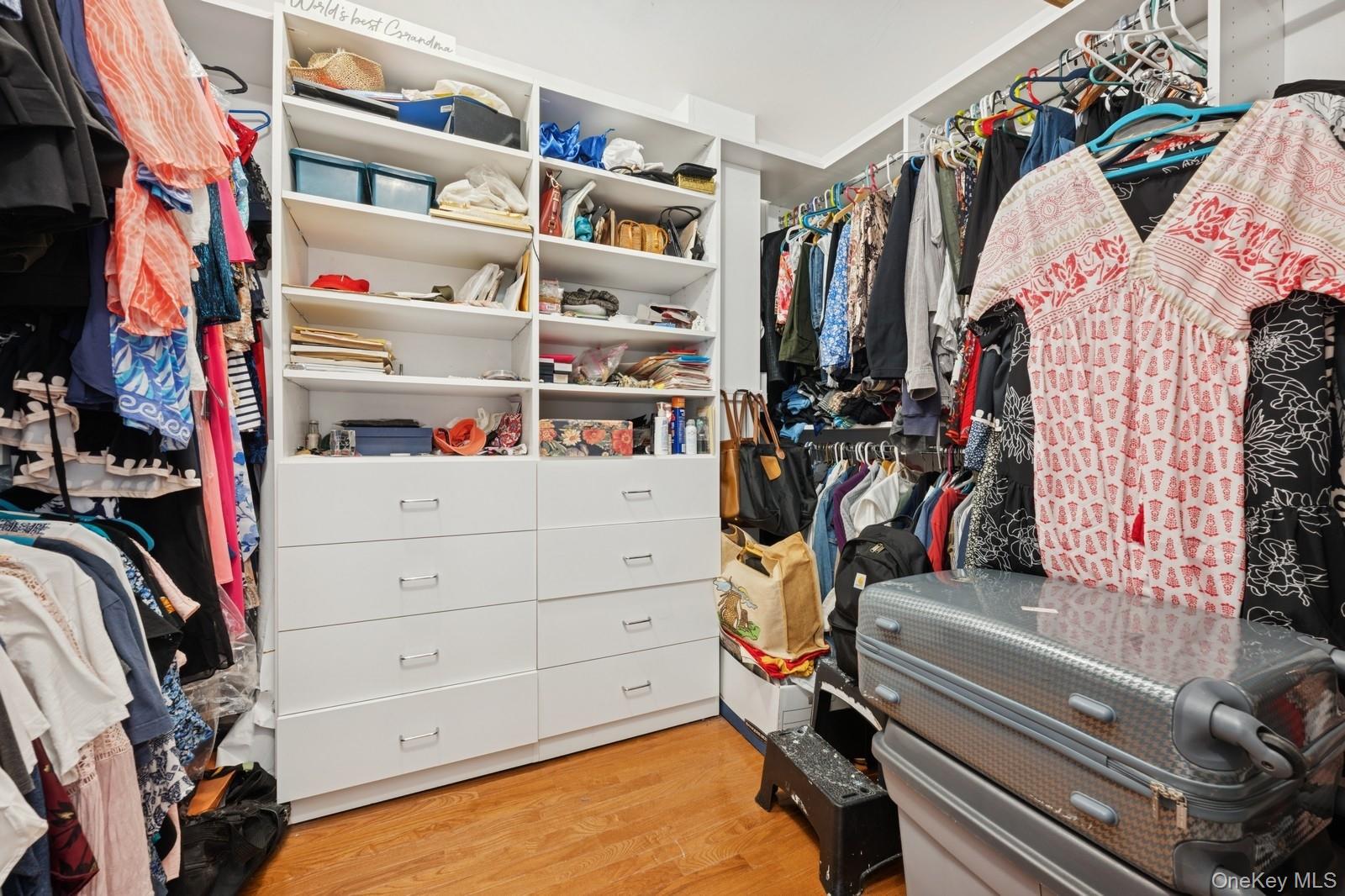 101 Bay Street – For Sale photo 22