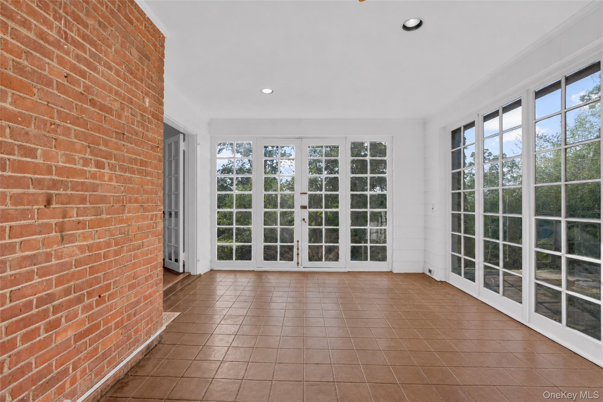 11 Wyndham Road – For Sale photo 12