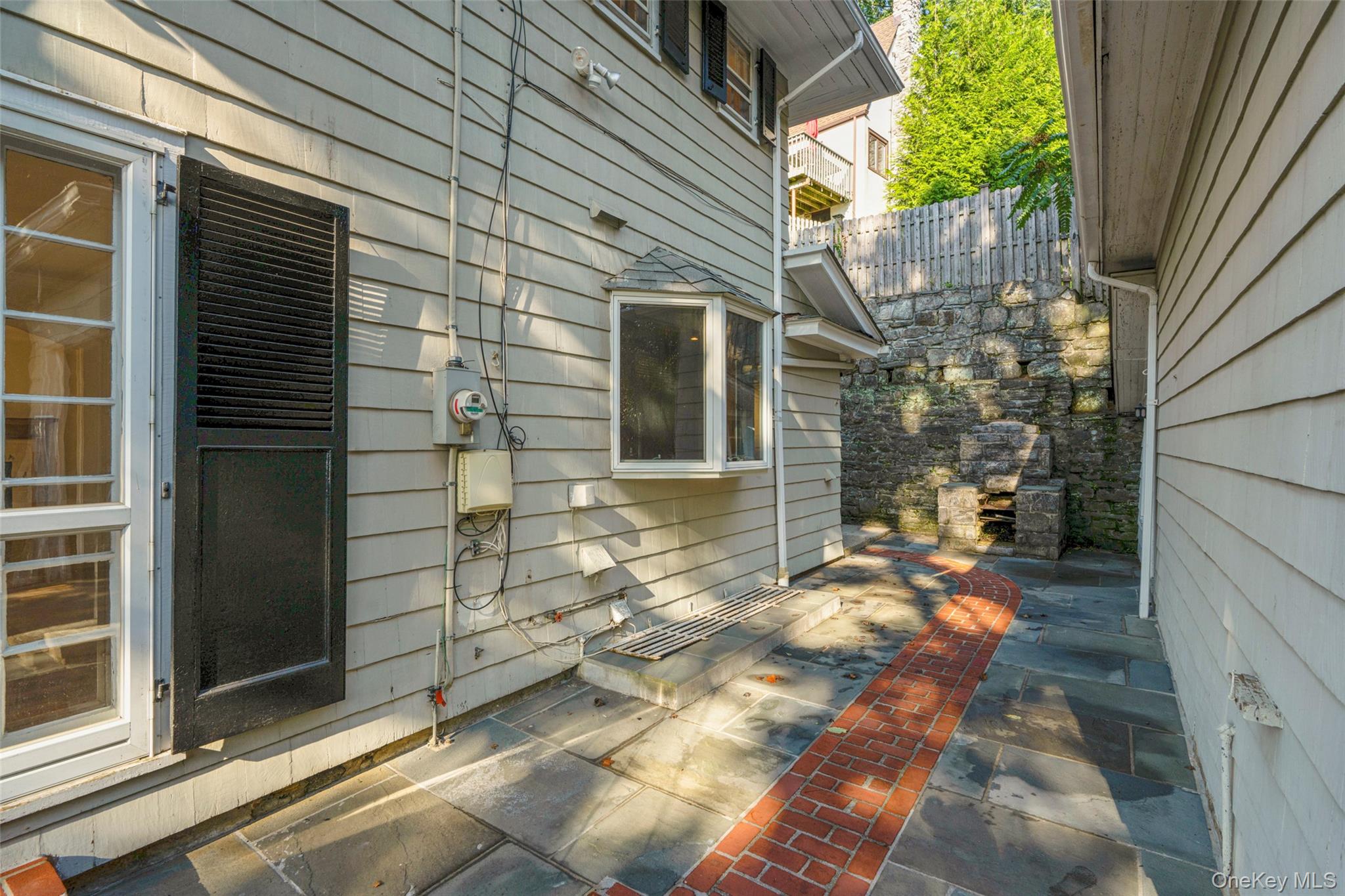 11 Wyndham Road – For Sale photo 31