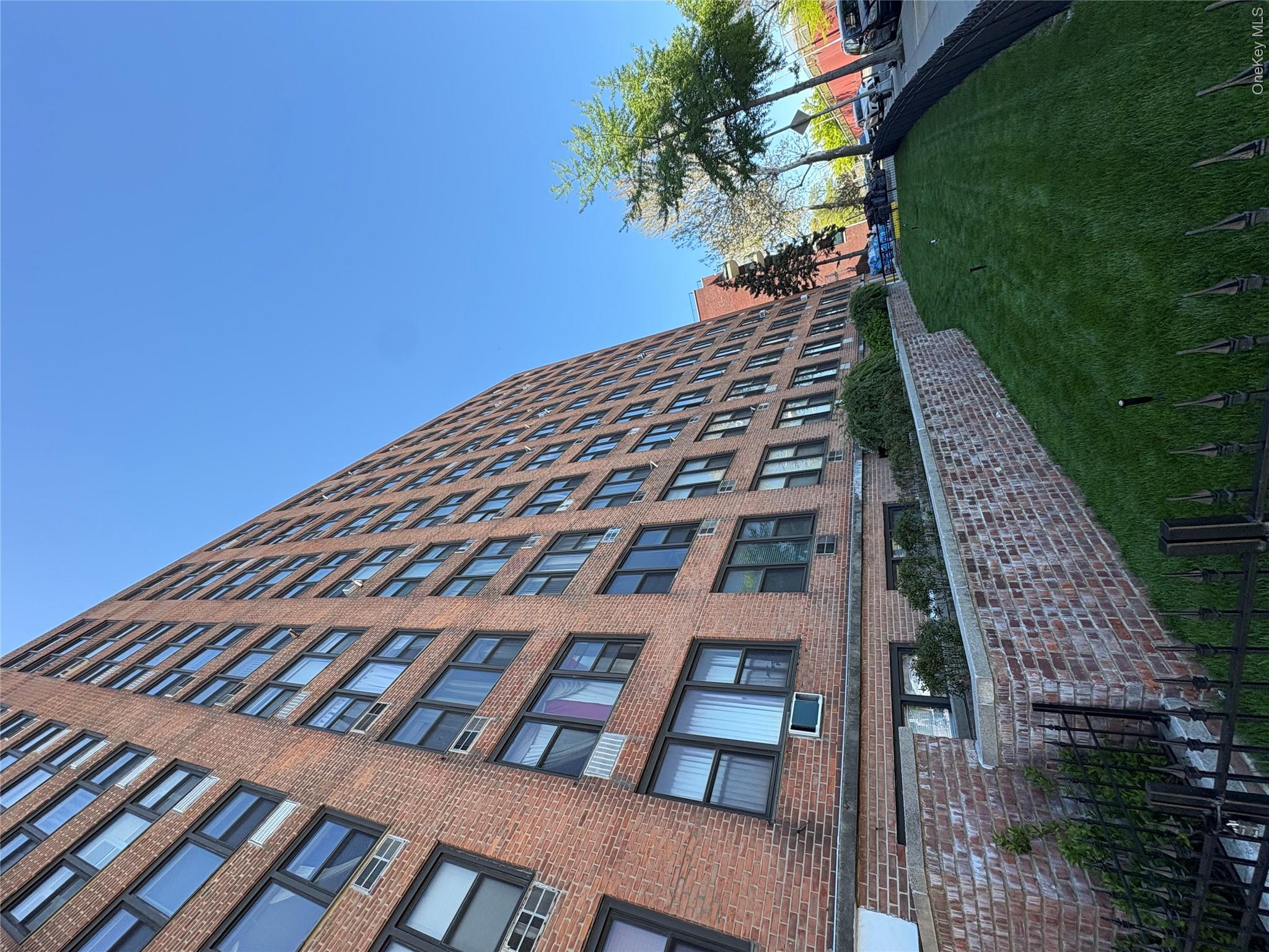 3121 Middletown Road, Unit 1G photo 6