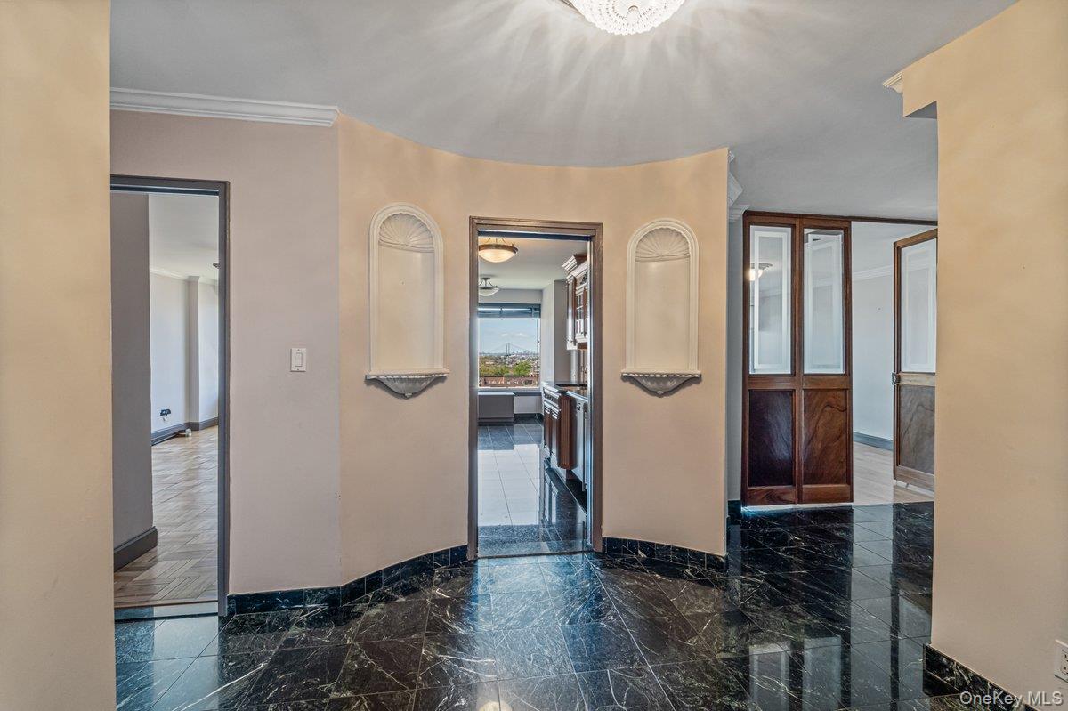 166-25 Powells Cove Boulevard, Unit 15D photo 33