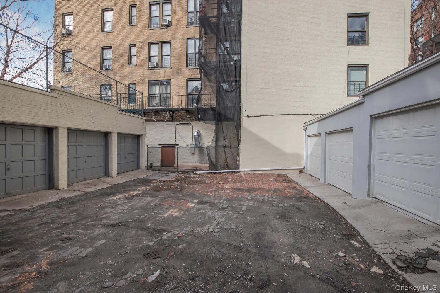 292 Wadsworth Avenue – For Sale photo 33