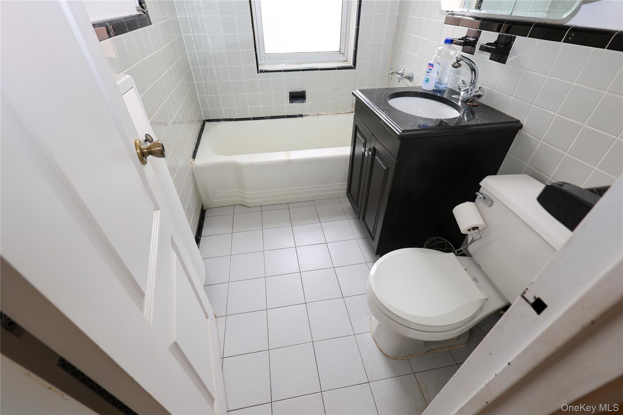 9941 64th Avenue, Unit D17 photo 24