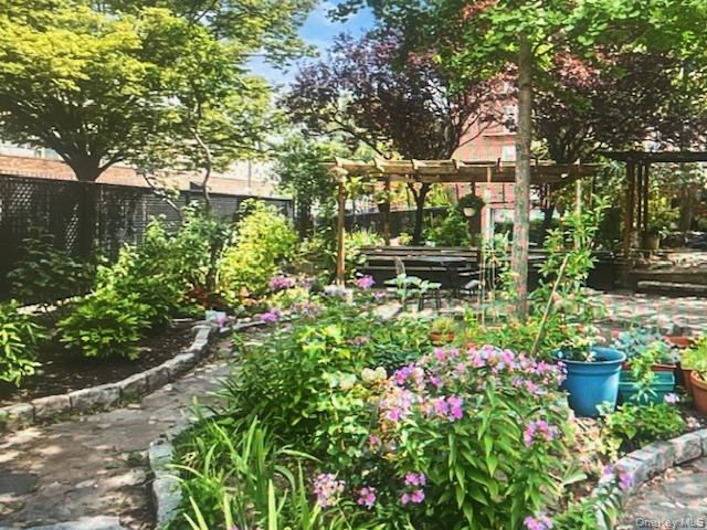 4601 39th Avenue, Unit 608 photo 13
