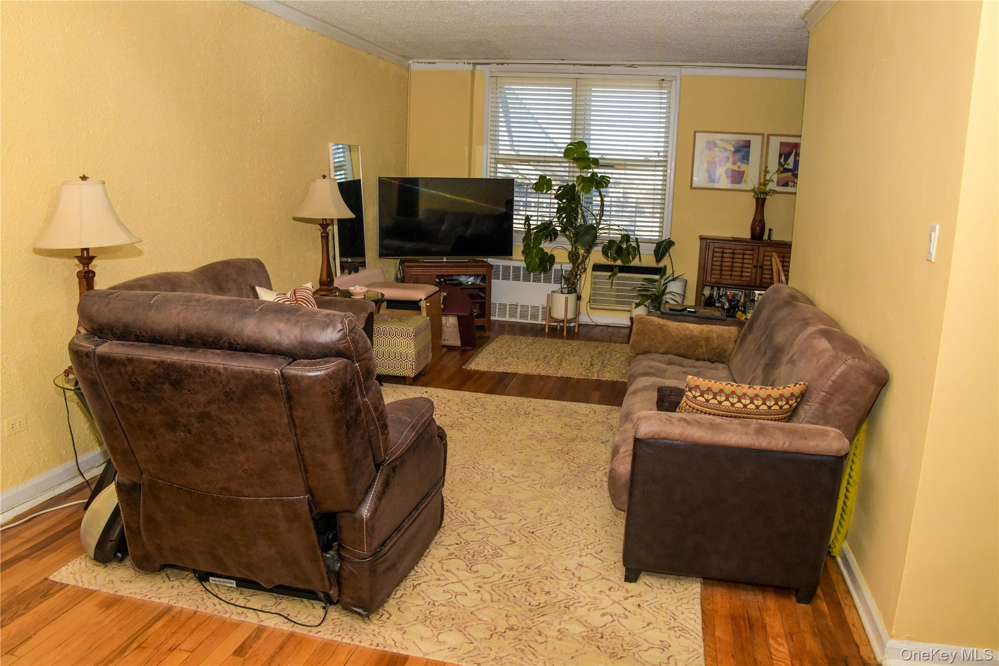 4601 39th Avenue, Unit 608 photo 2