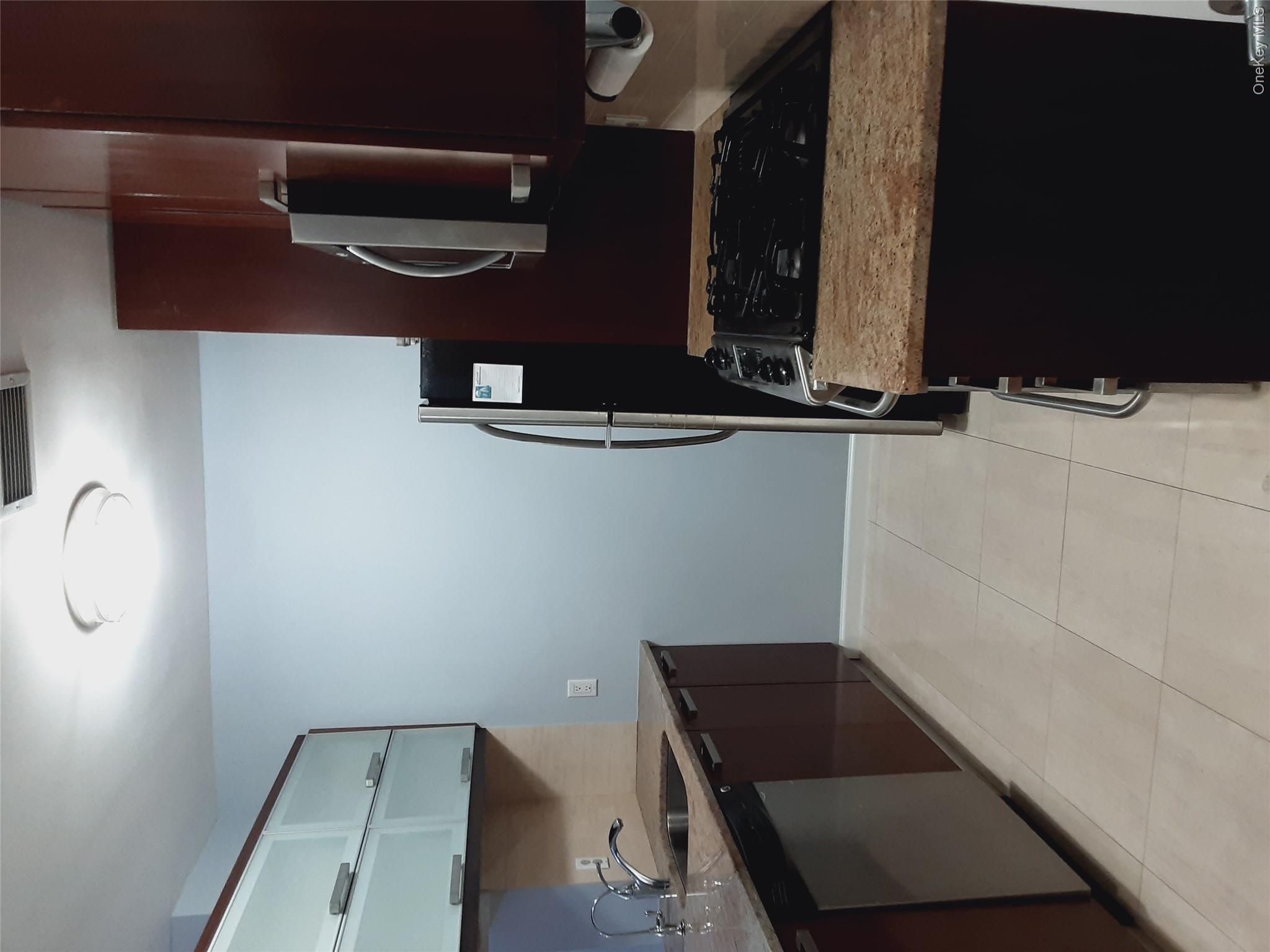 3330 61st Street, Unit 303 photo 20