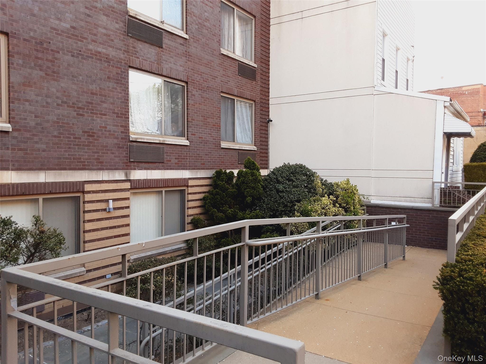 3330 61st Street, Unit 303 photo 13