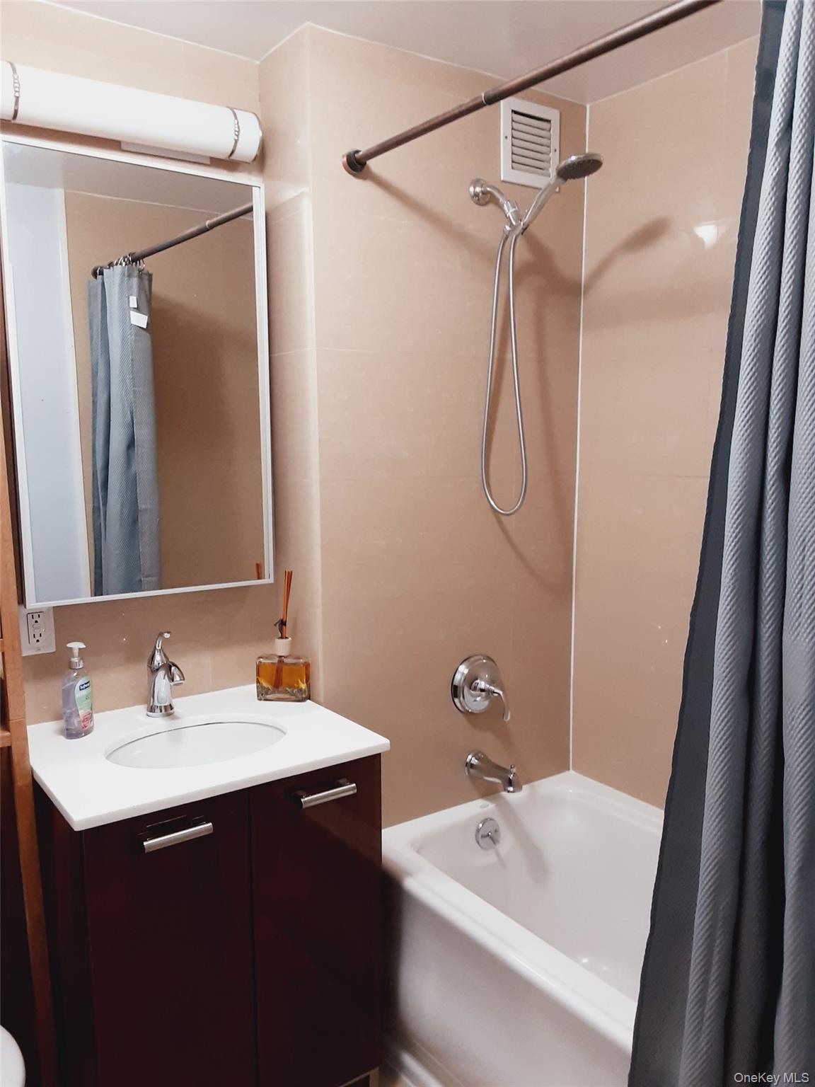 3330 61st Street, Unit 303 photo 14
