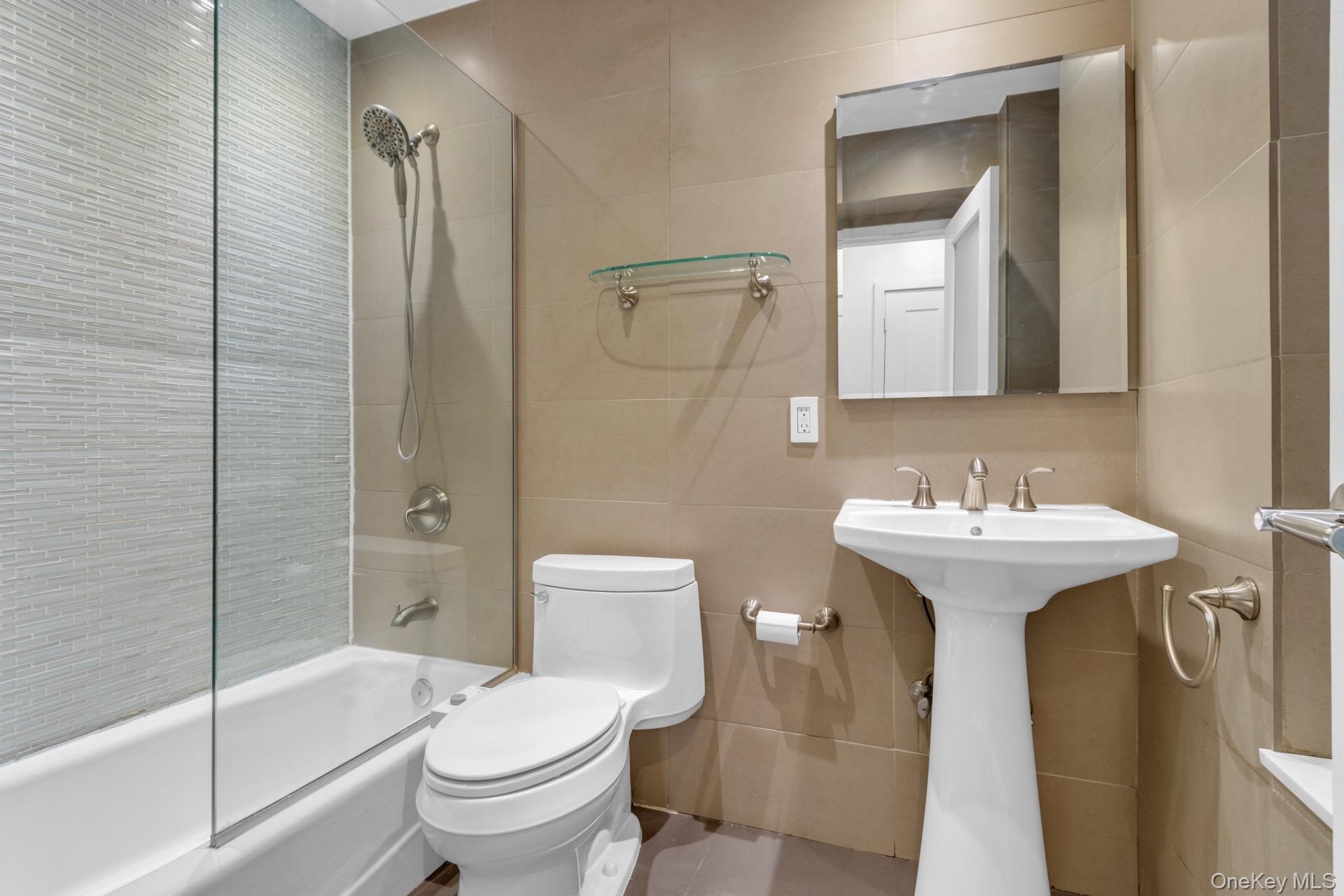 66-72 Saint Nicholas Avenue, Unit 3G photo 18