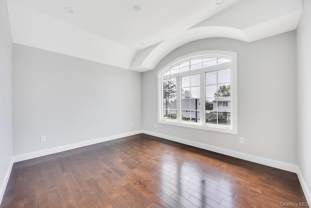 71 Cedar Street – For Sale photo 21
