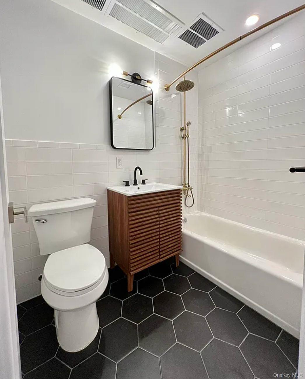 4112 20th Avenue – For Sale photo 13
