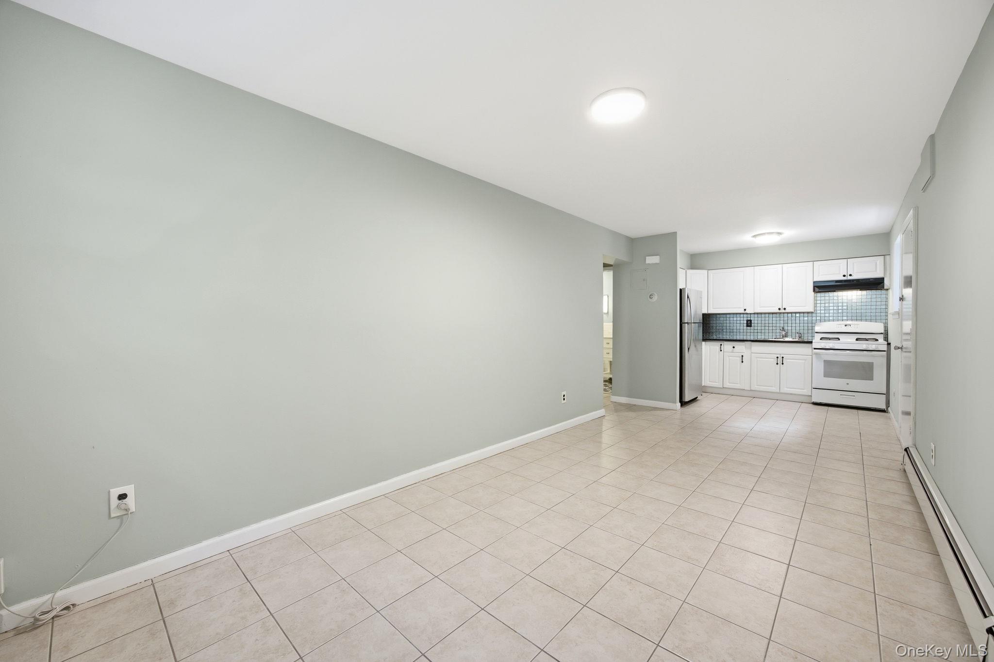 6933 Little Neck Parkway – For Sale photo 21