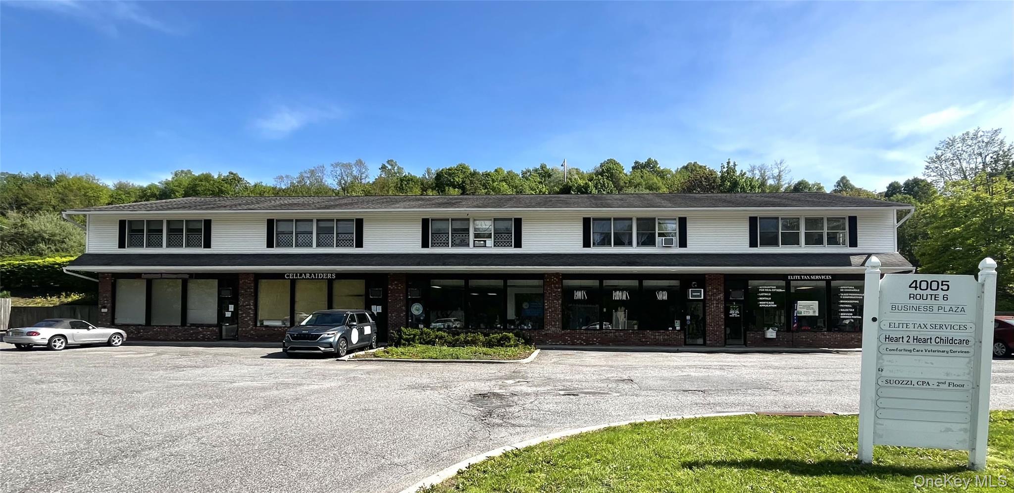 4005 Danbury Road – For Sale