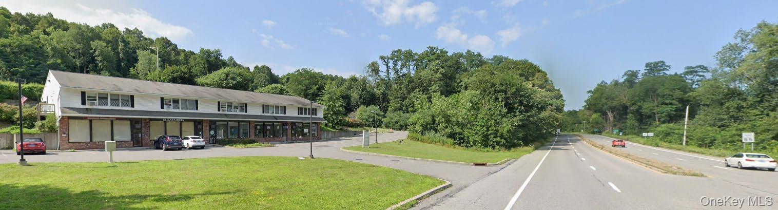 4005 Danbury Road – For Sale photo 4