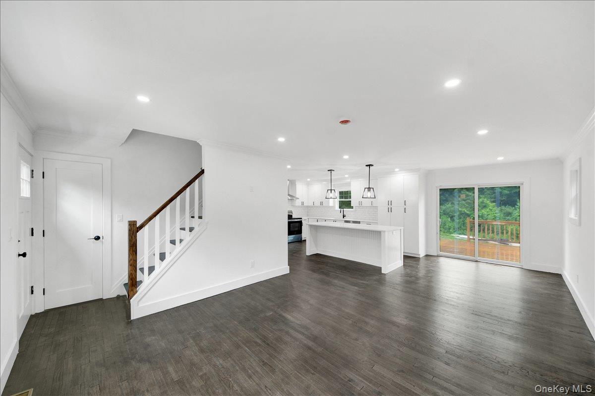 16 TIGER Road – For Sale photo 7