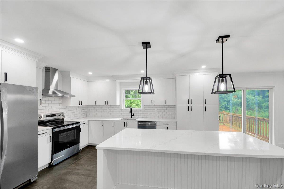 16 TIGER Road – For Sale photo 11