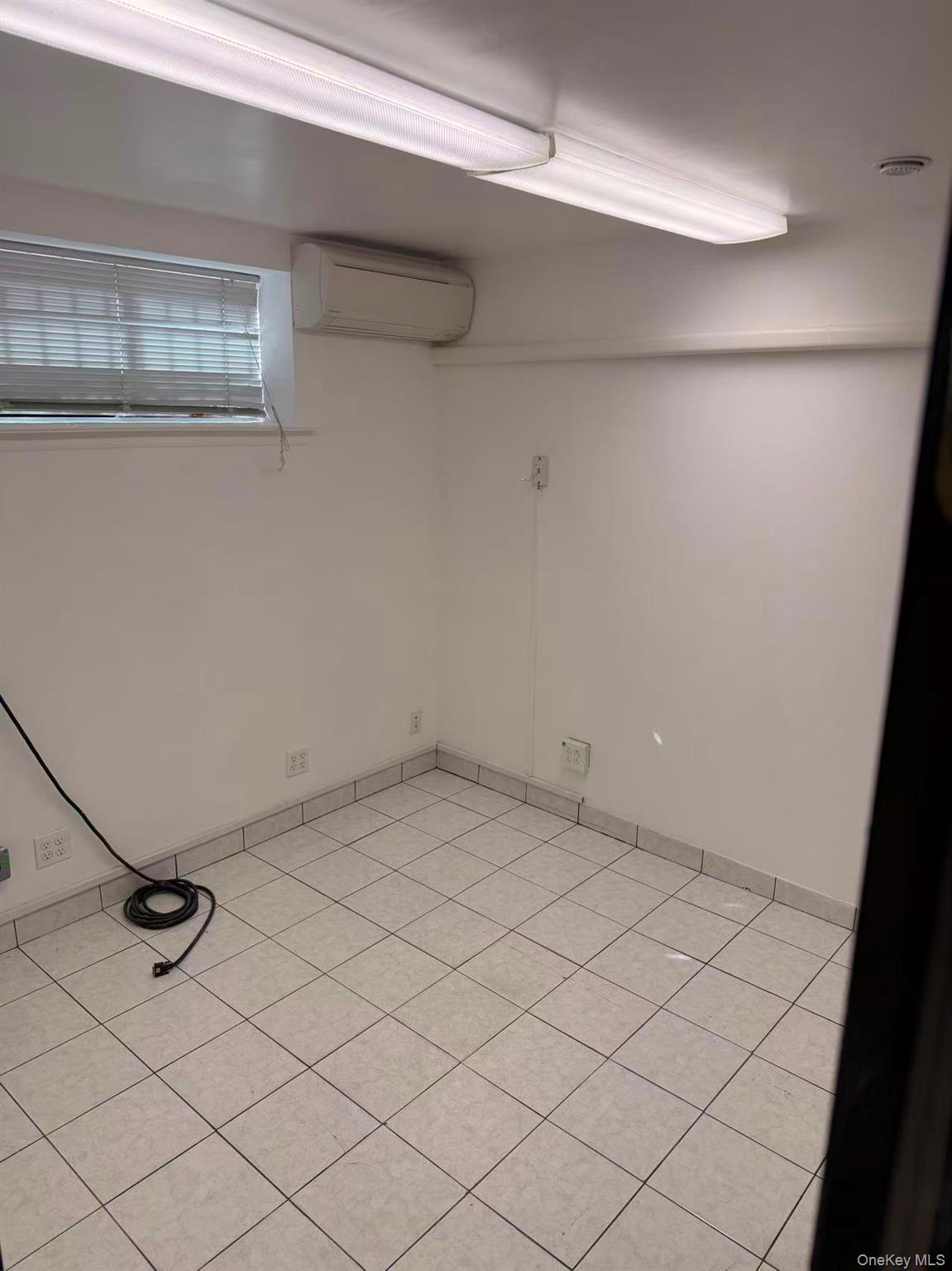 55-12 Main Street – For Rent photo 5