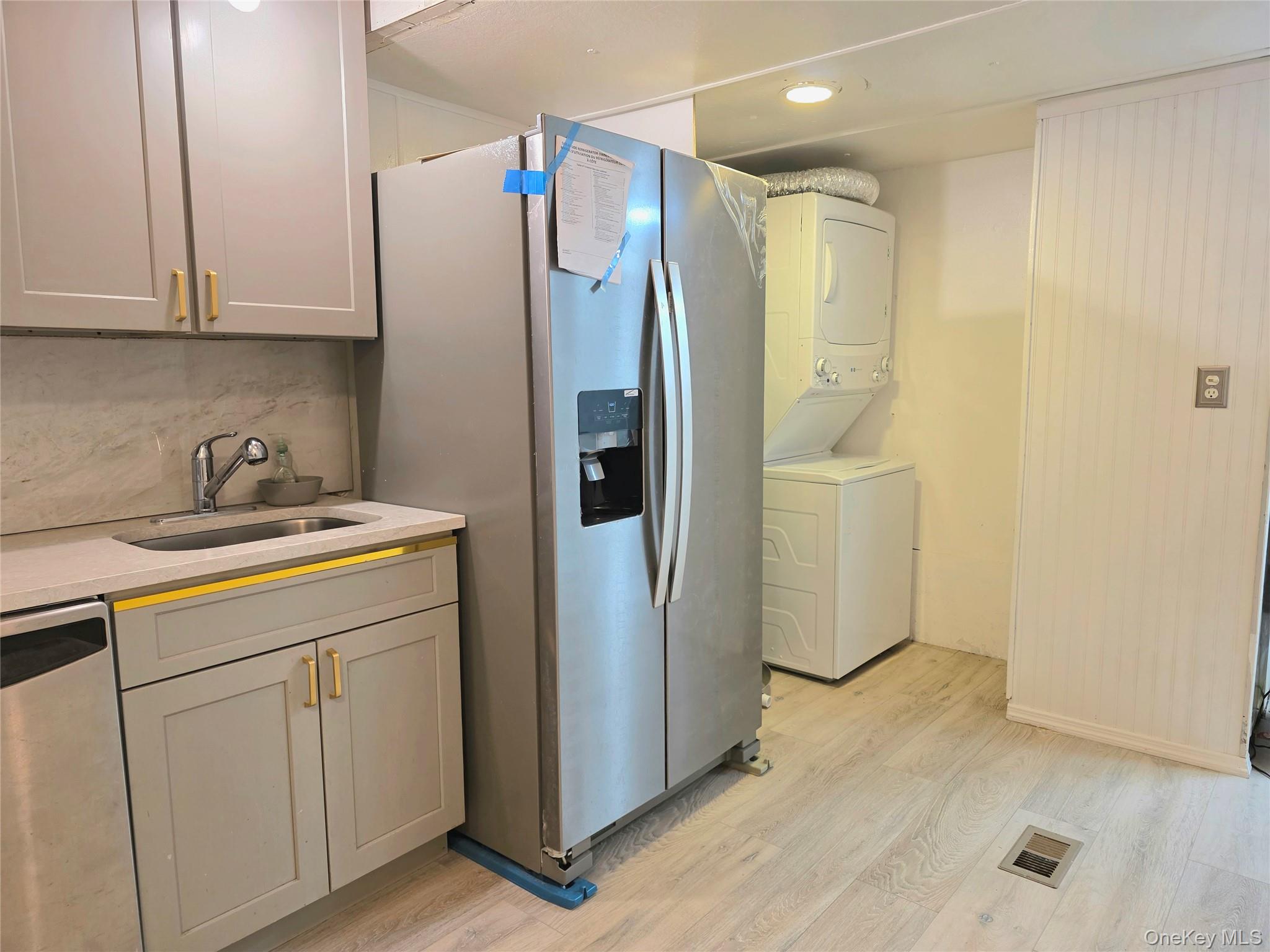 525 riverleigh Ave, Unit C7 photo 7
