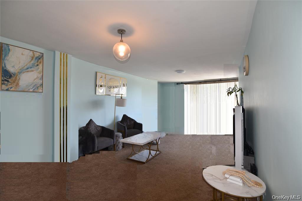 54-40 Little Neck Parkway, Unit 4A photo 7