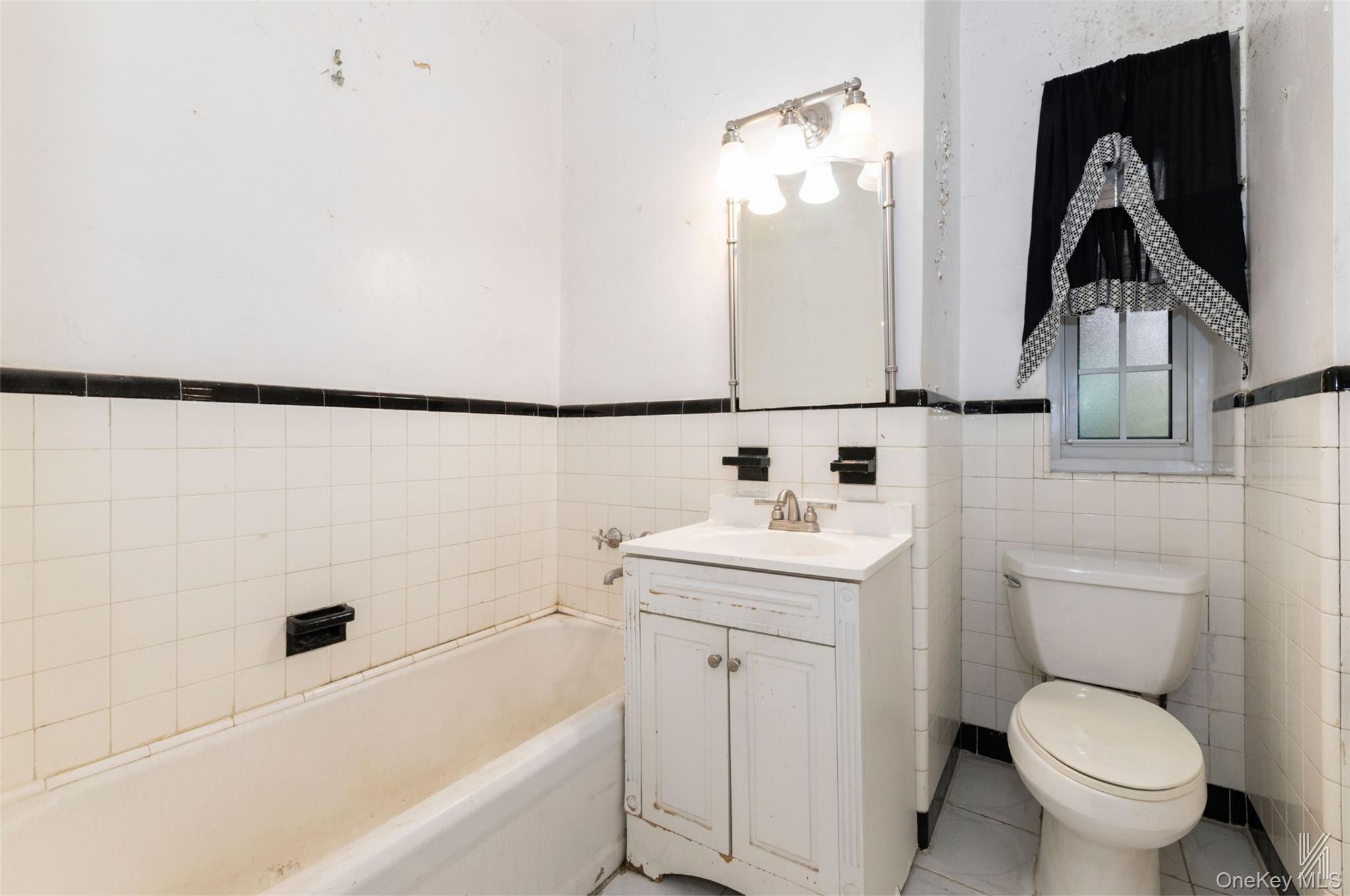 35-24 78th Street, Unit B24 photo 20