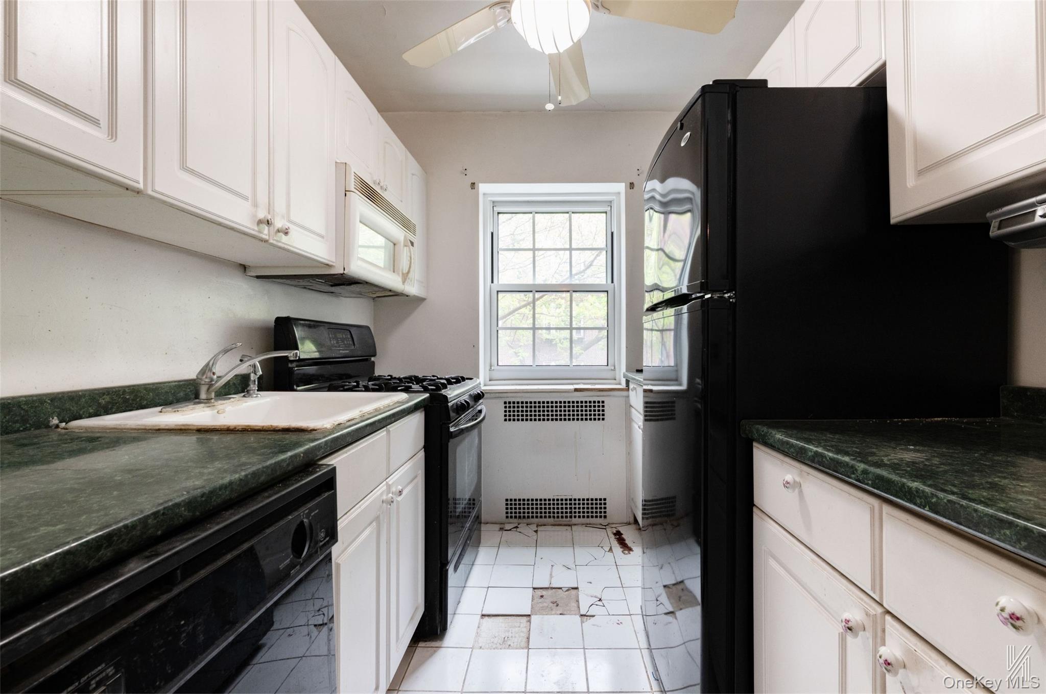 35-24 78th Street, Unit B24 photo 14