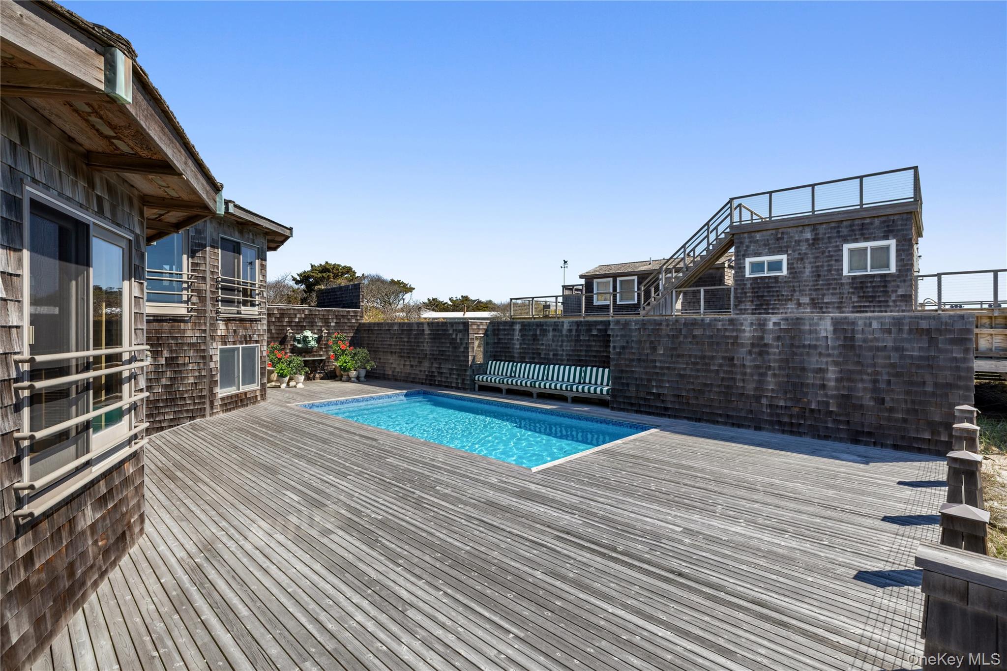 1 Steels Walk – For Sale photo 44