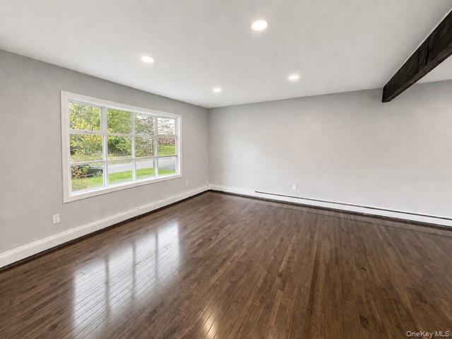 7 Jonathan Drive – For Sale photo 5