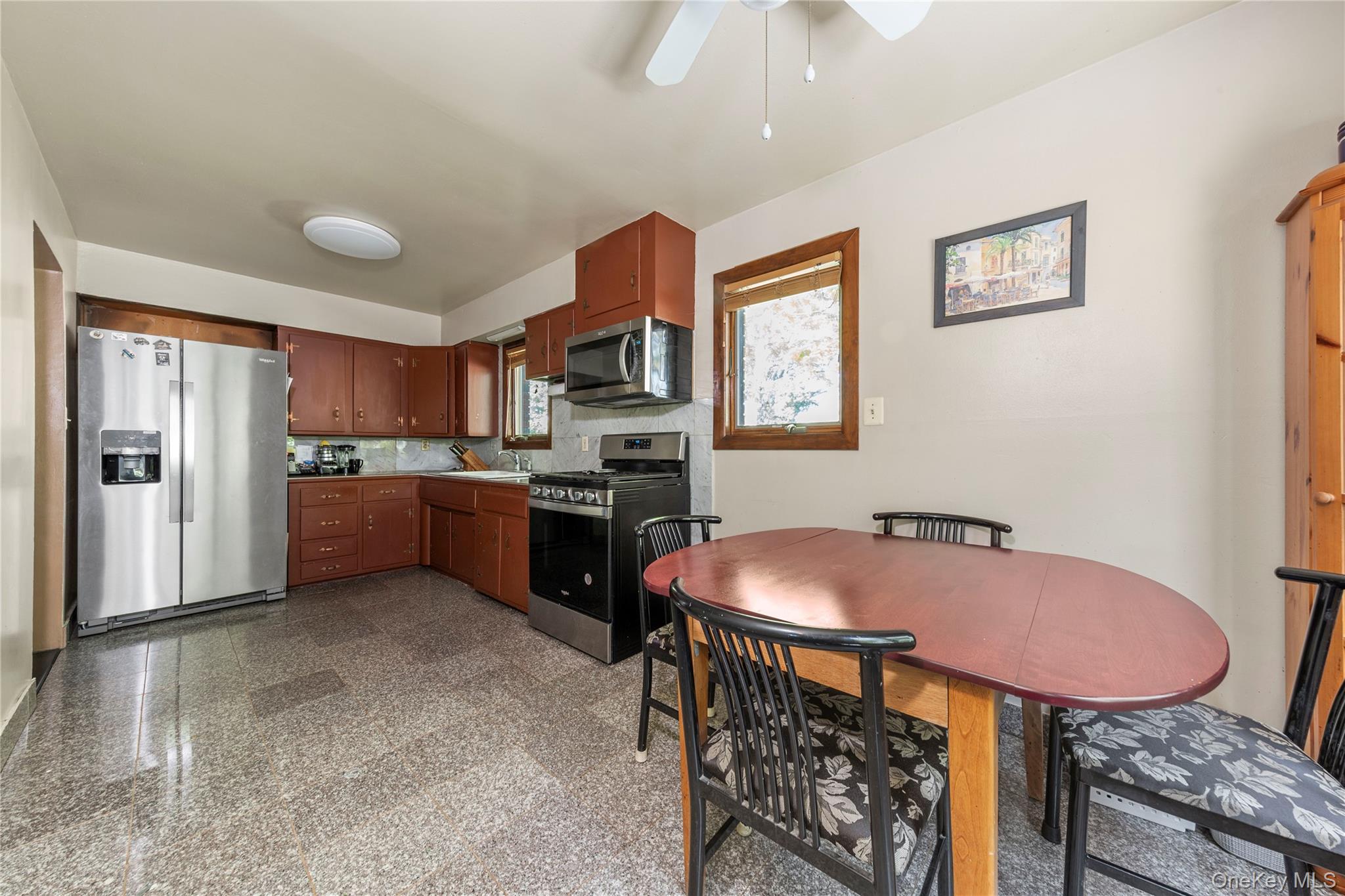 204-19 46 Road – For Sale photo 6