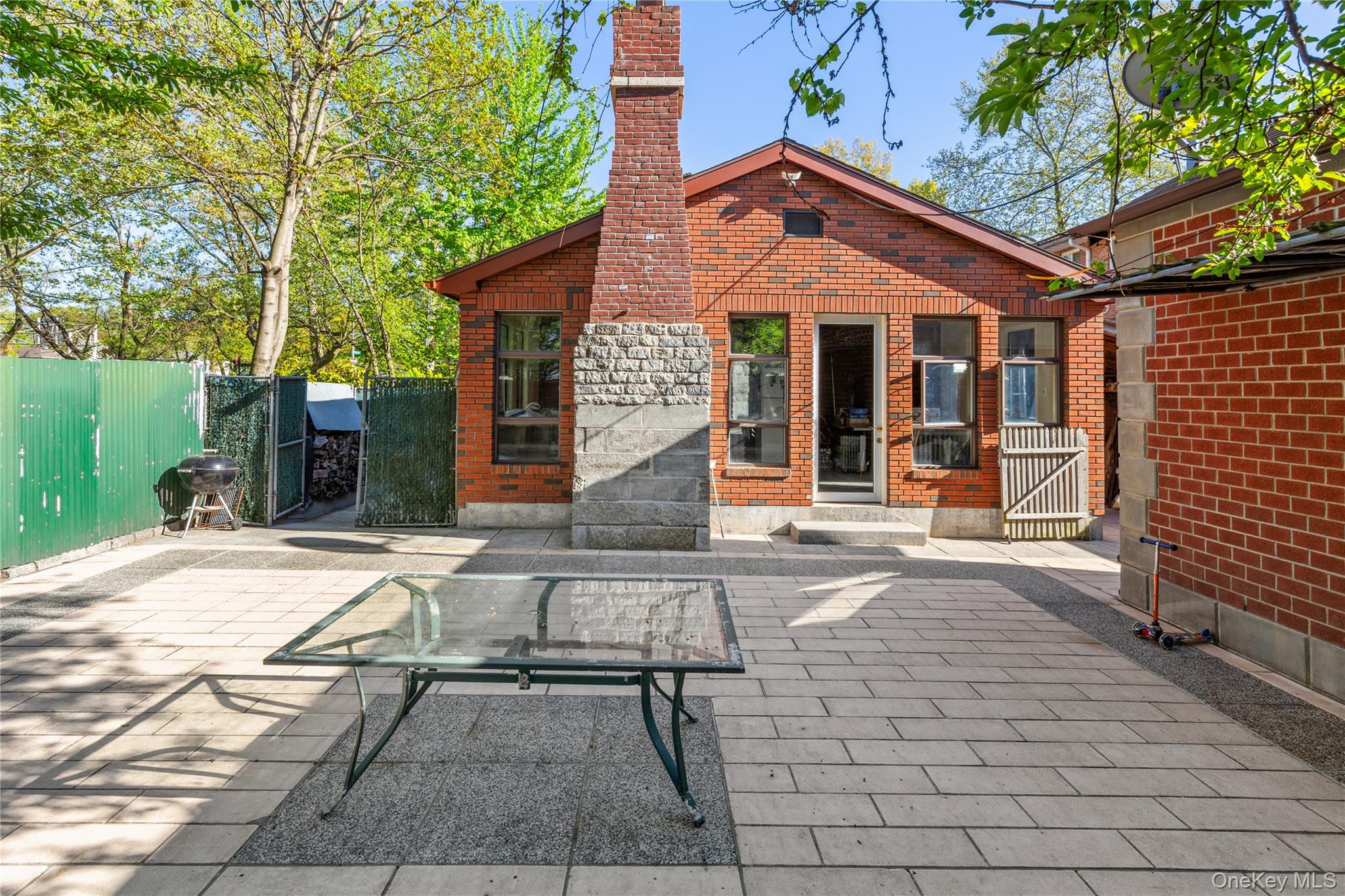 204-19 46 Road – For Sale photo 25