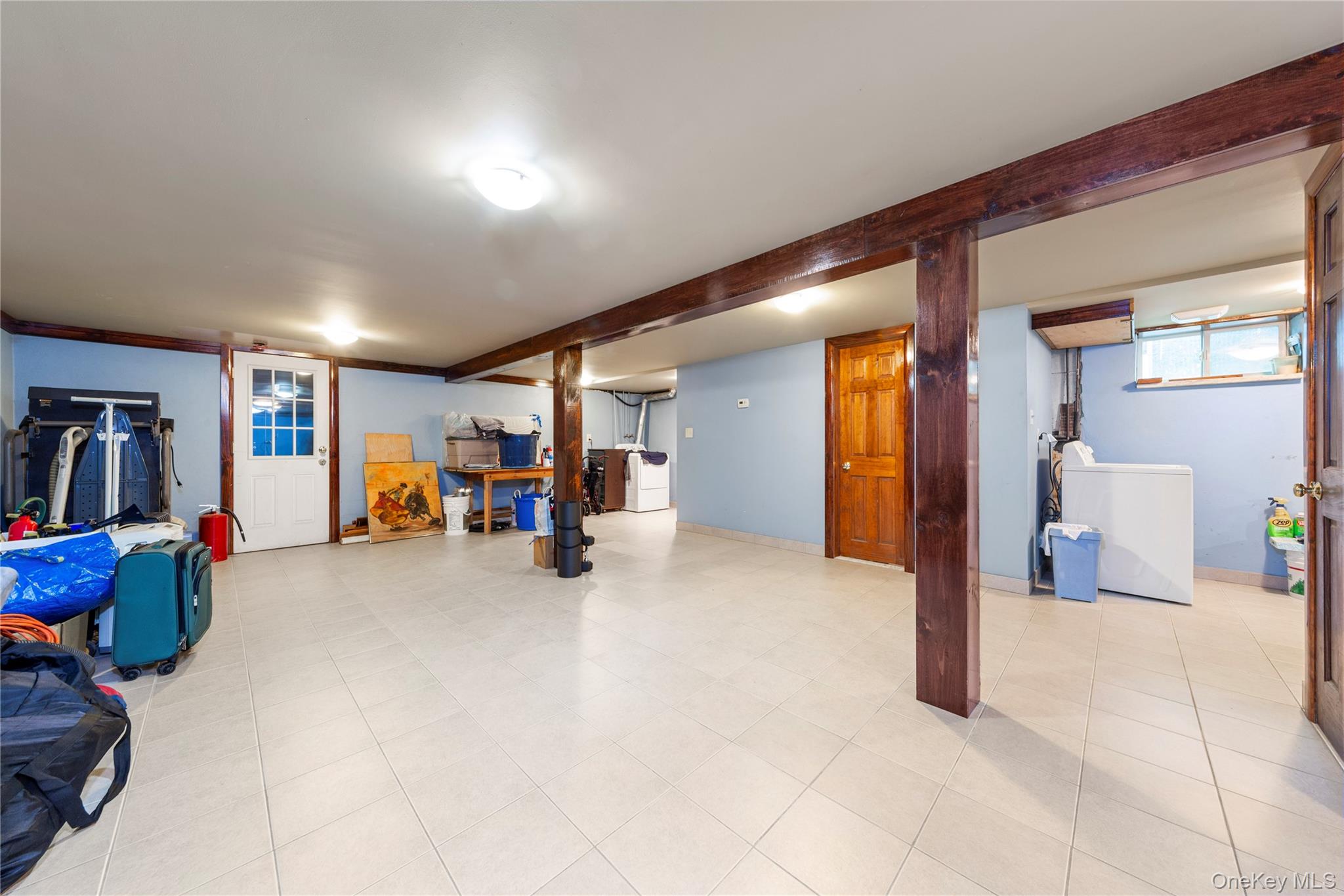 204-19 46 Road – For Sale photo 11
