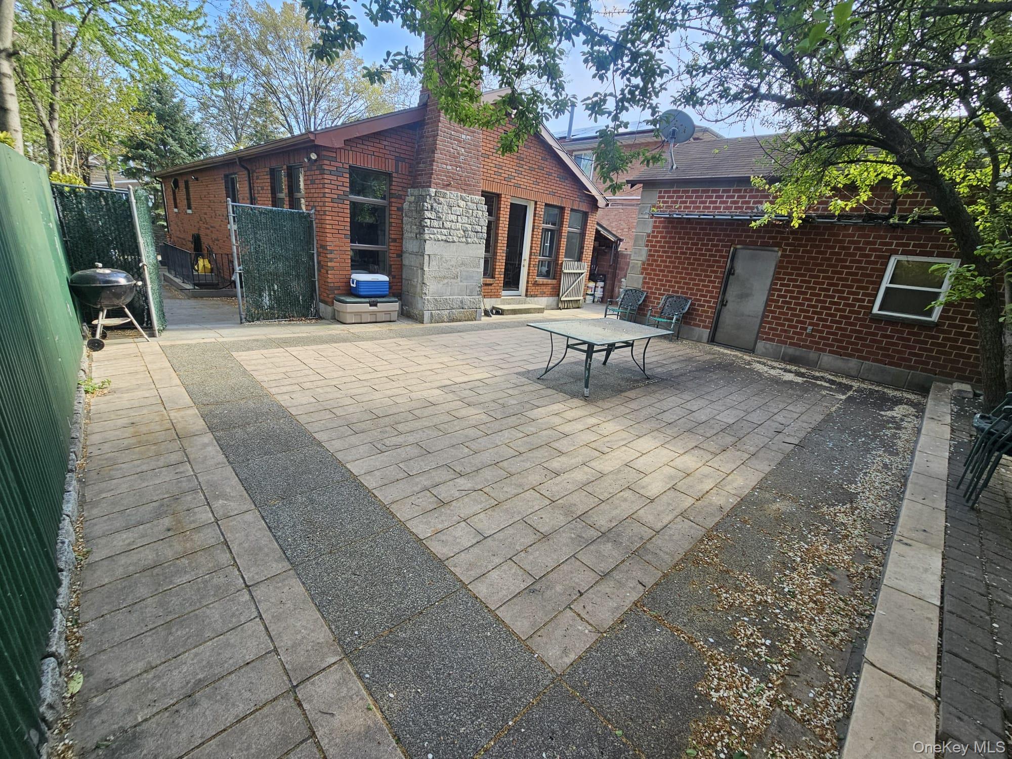 204-19 46 Road – For Sale photo 22