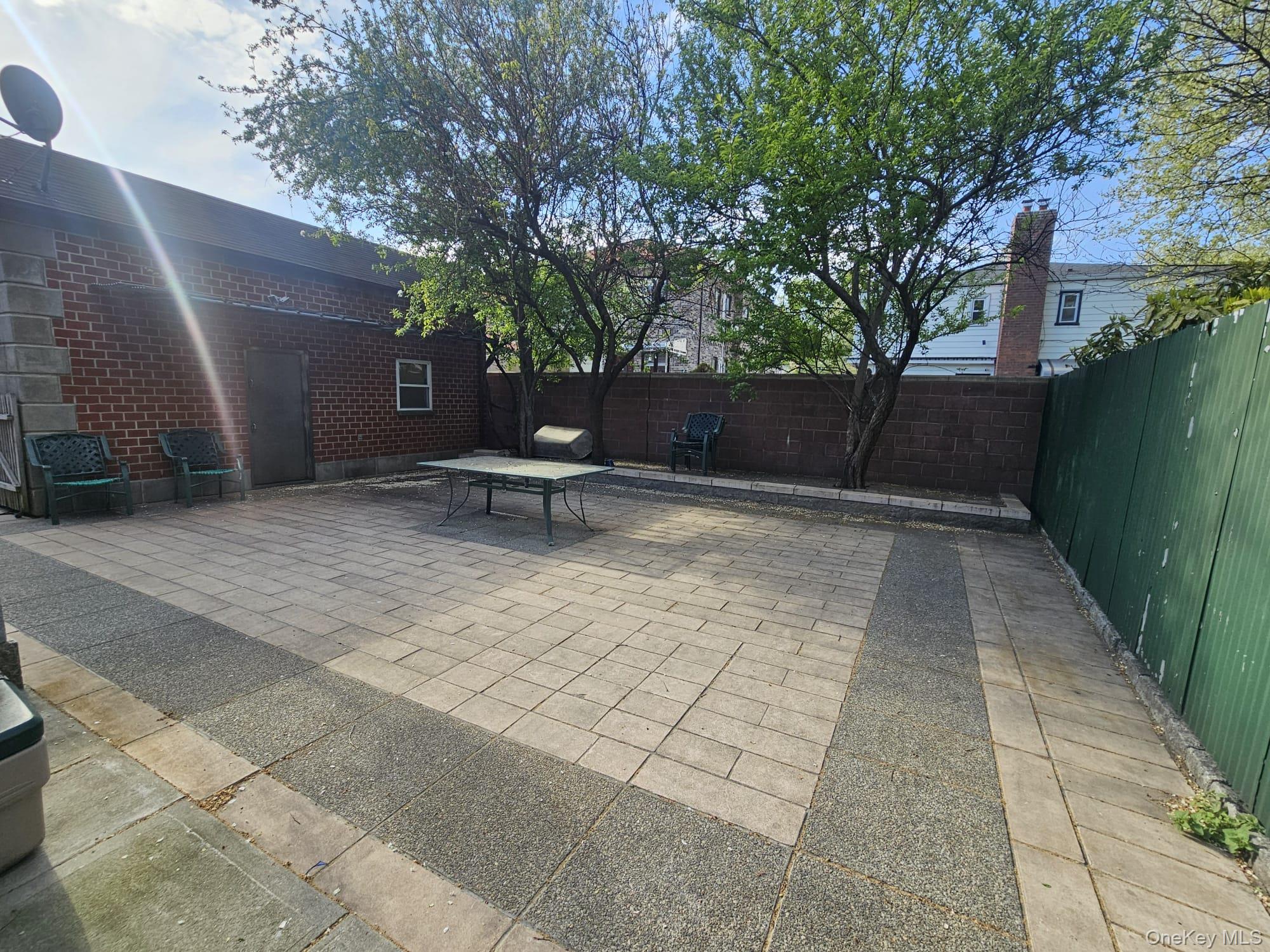 204-19 46 Road – For Sale photo 23