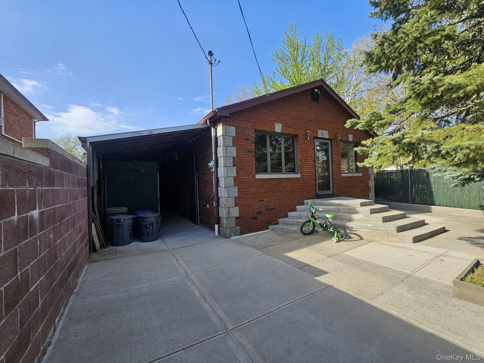 204-19 46 Road – For Sale photo 3
