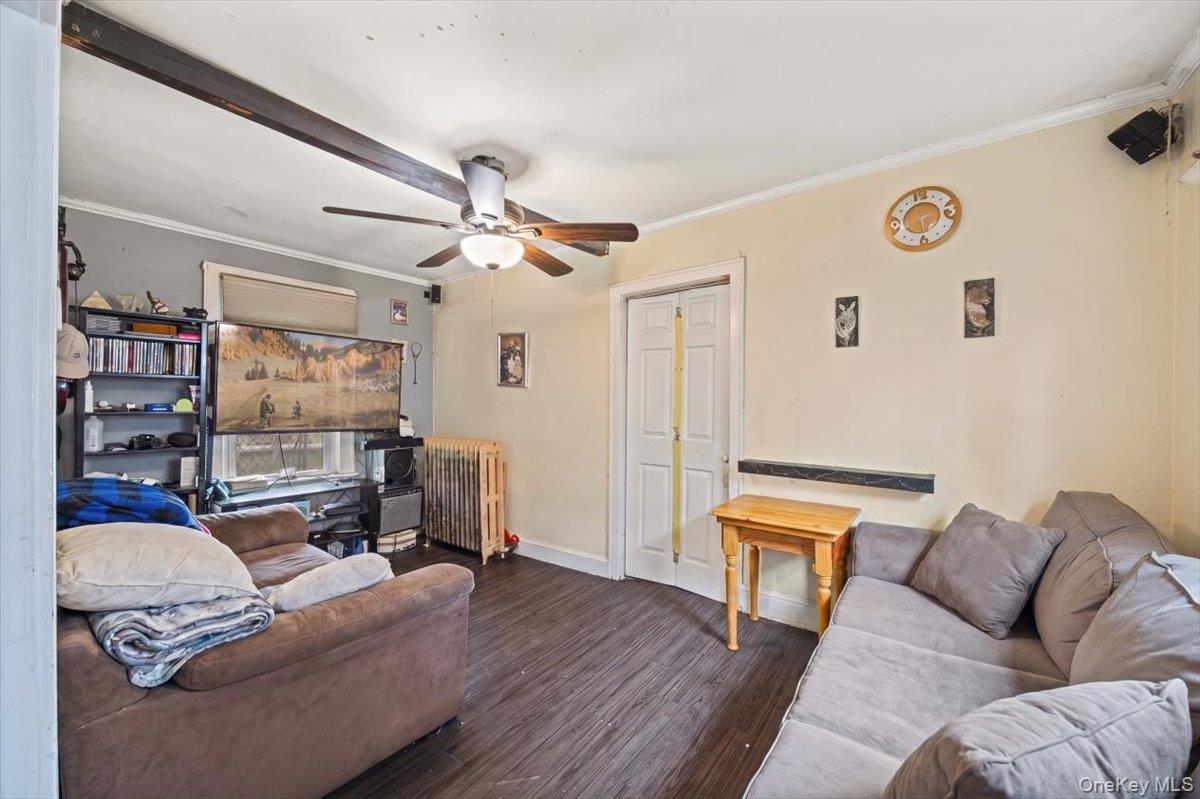 8 Geyser Place – For Sale photo 7