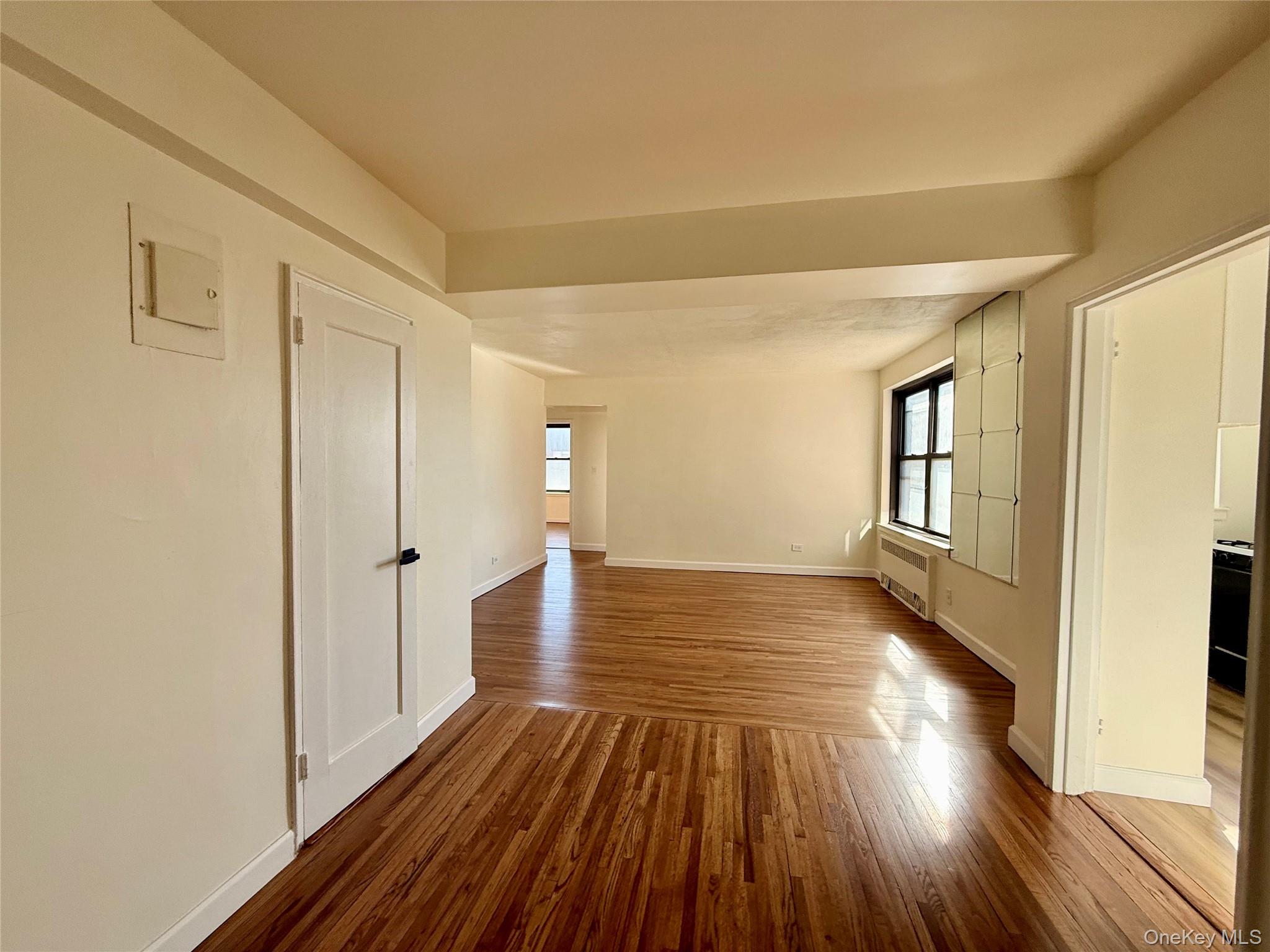 112-25 34 Avenue, Unit 6H photo 6