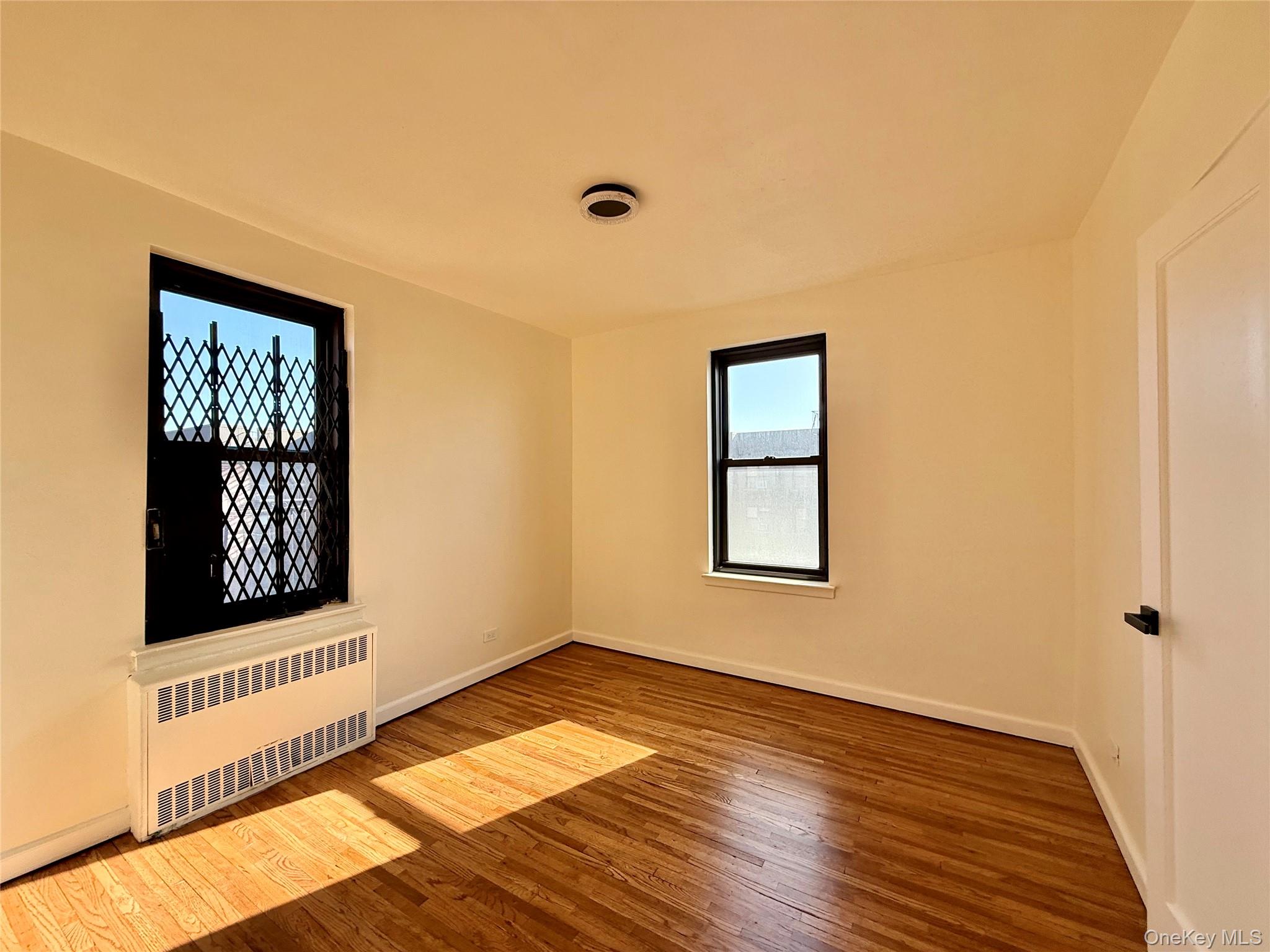 112-25 34 Avenue, Unit 6H photo 25