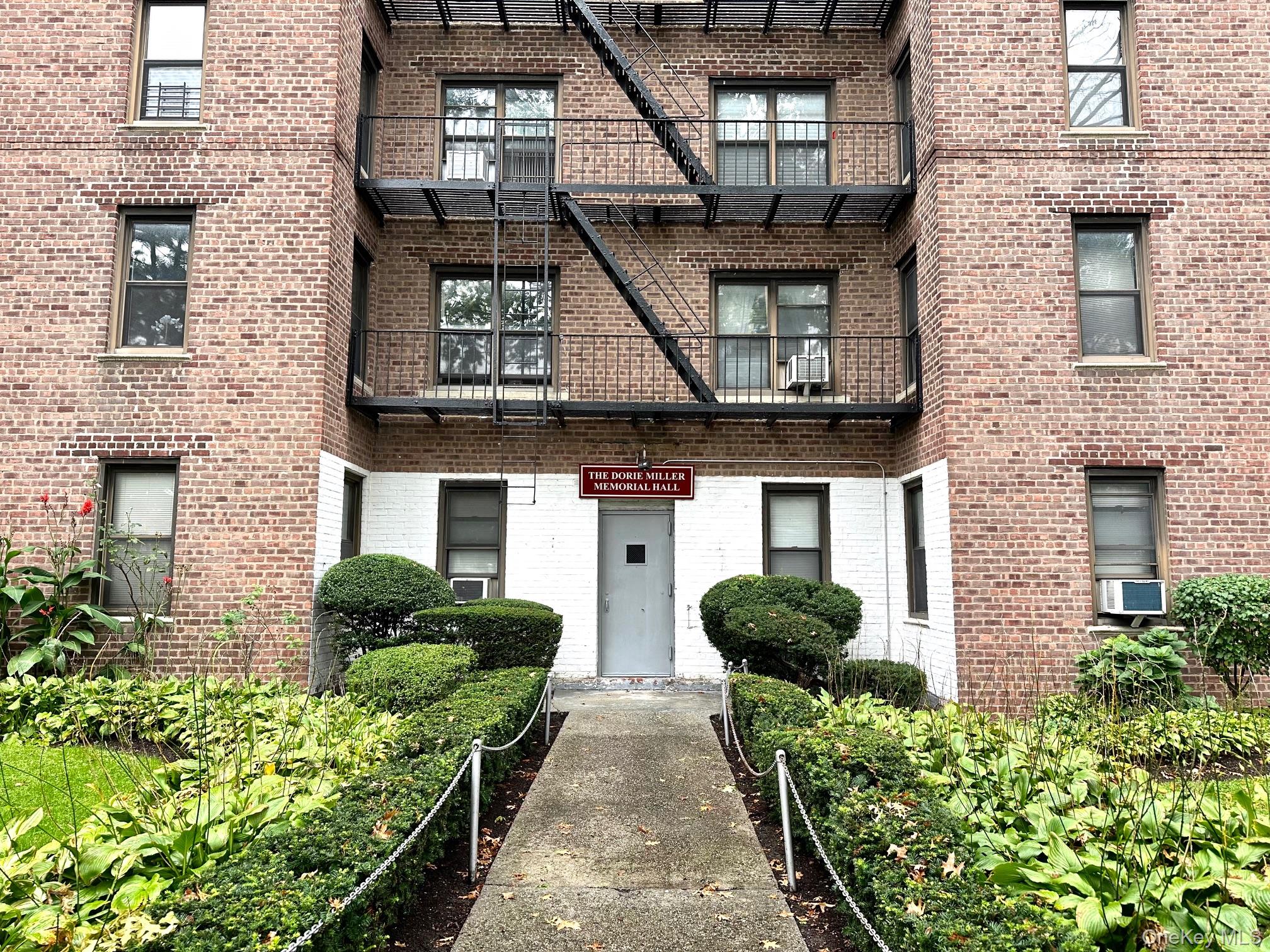 112-25 34 Avenue, Unit 6H photo 30