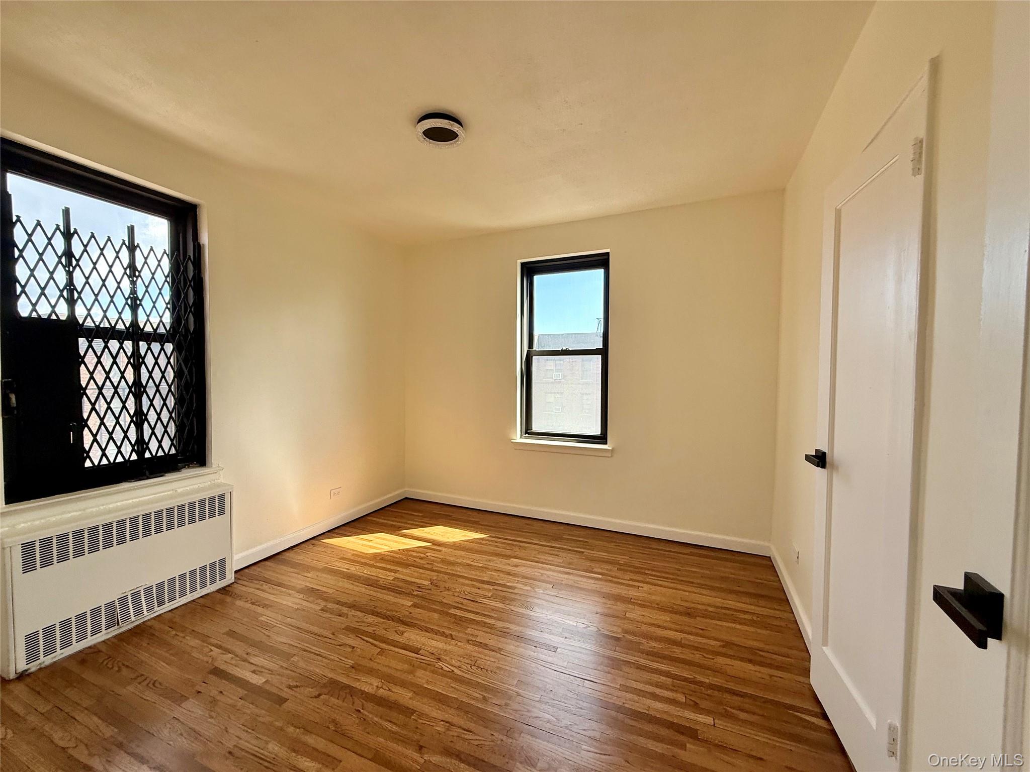 112-25 34 Avenue, Unit 6H photo 24