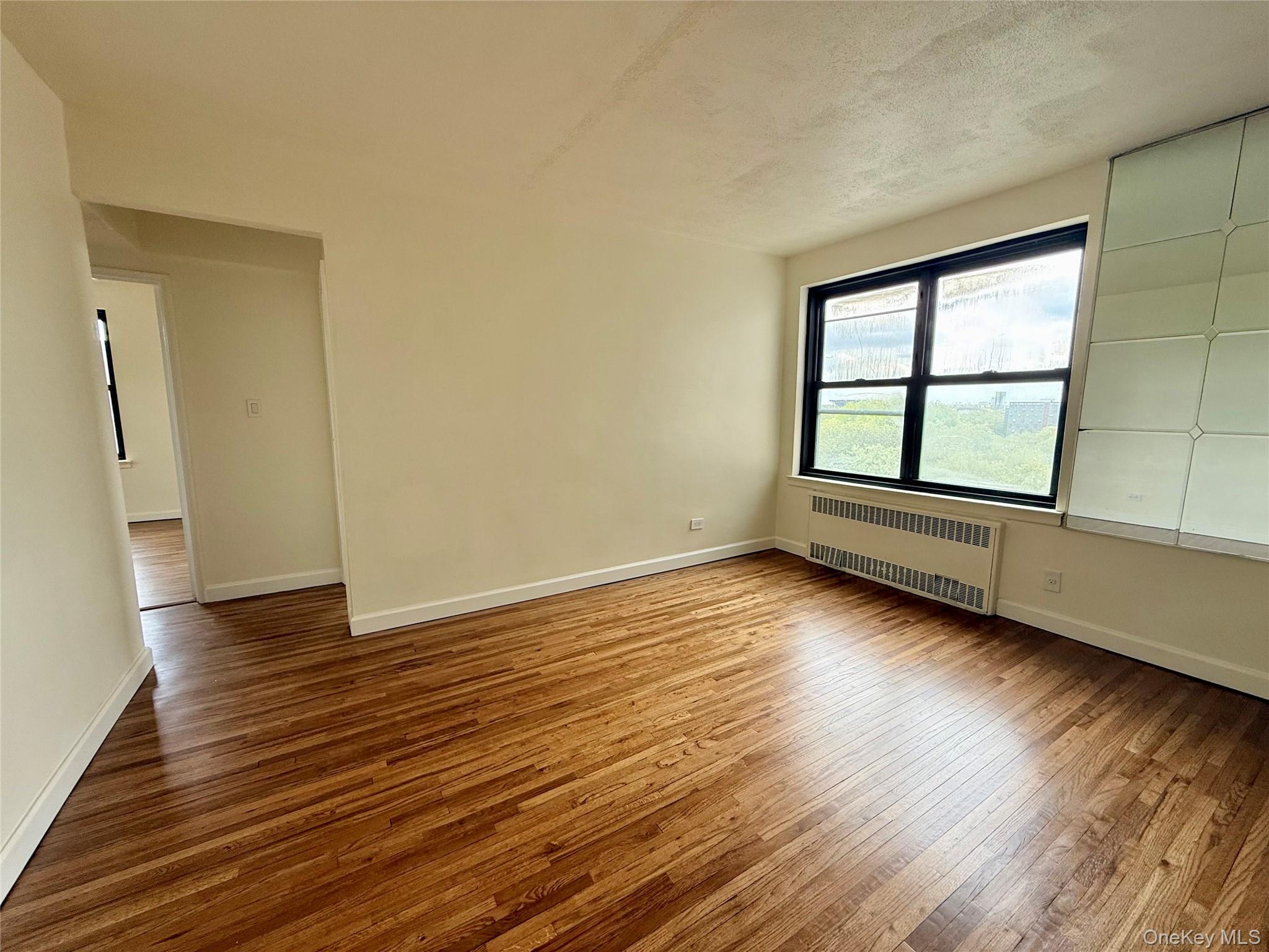 112-25 34 Avenue, Unit 6H photo 7